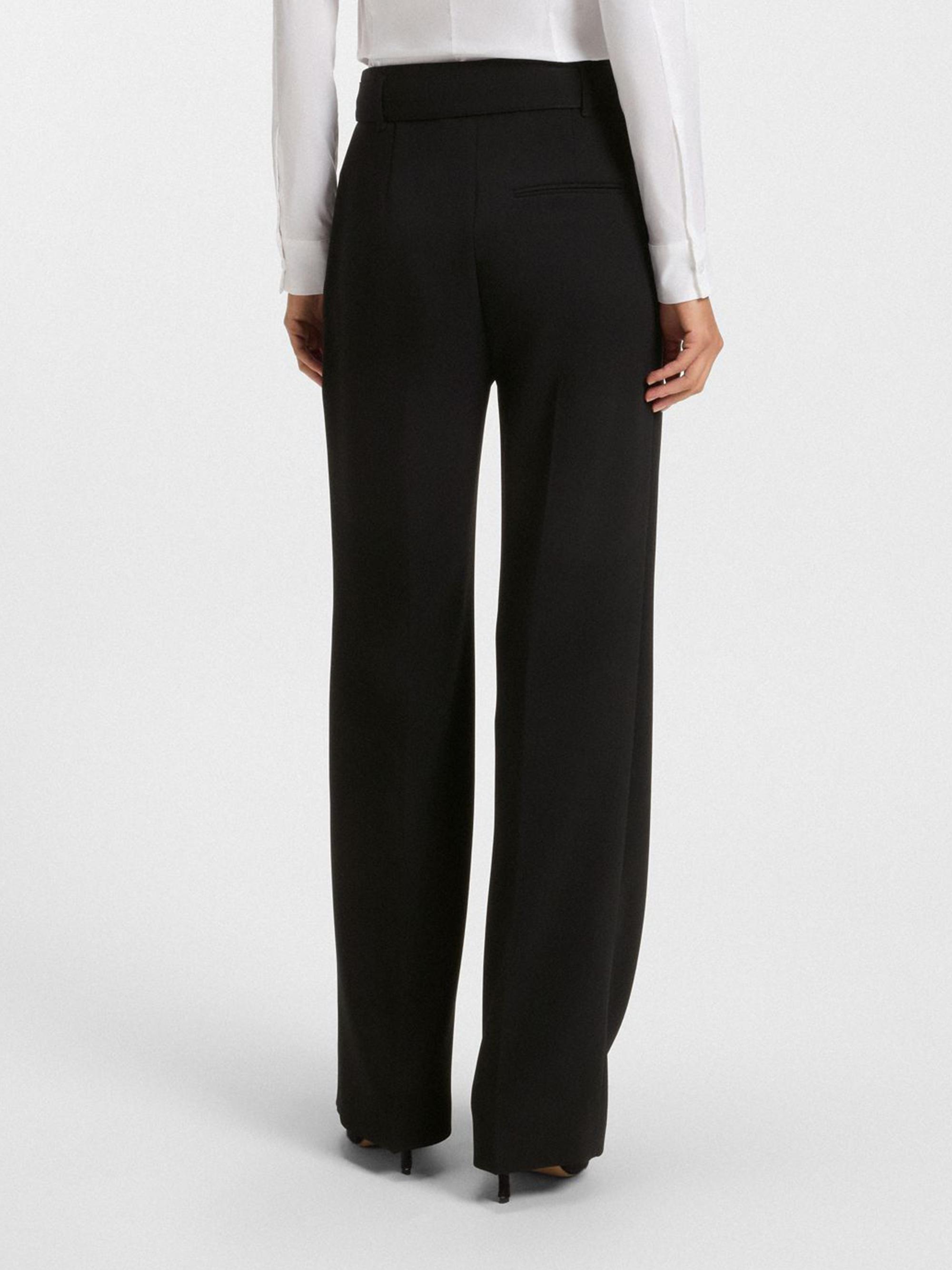 0400018352569_BLACK_A3?wid=830