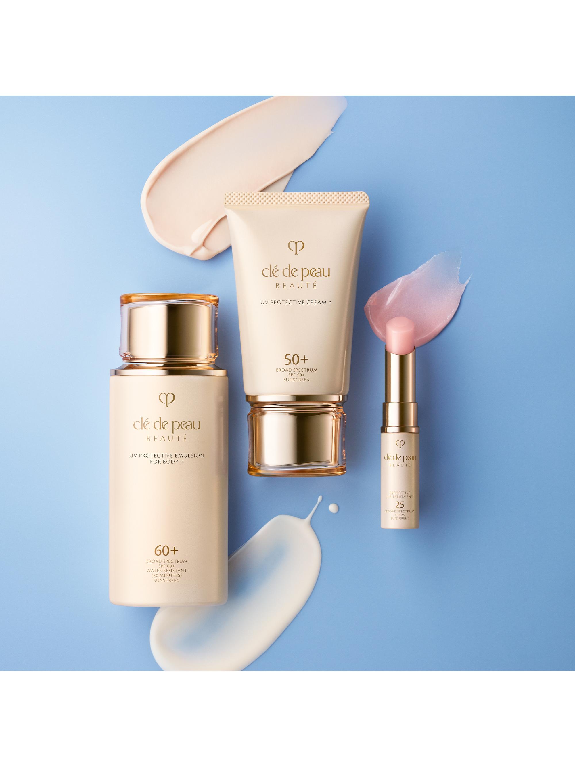 Clé de Peau Beauté Protective Lip Treatment SPF 25 | Saks Fifth Avenue