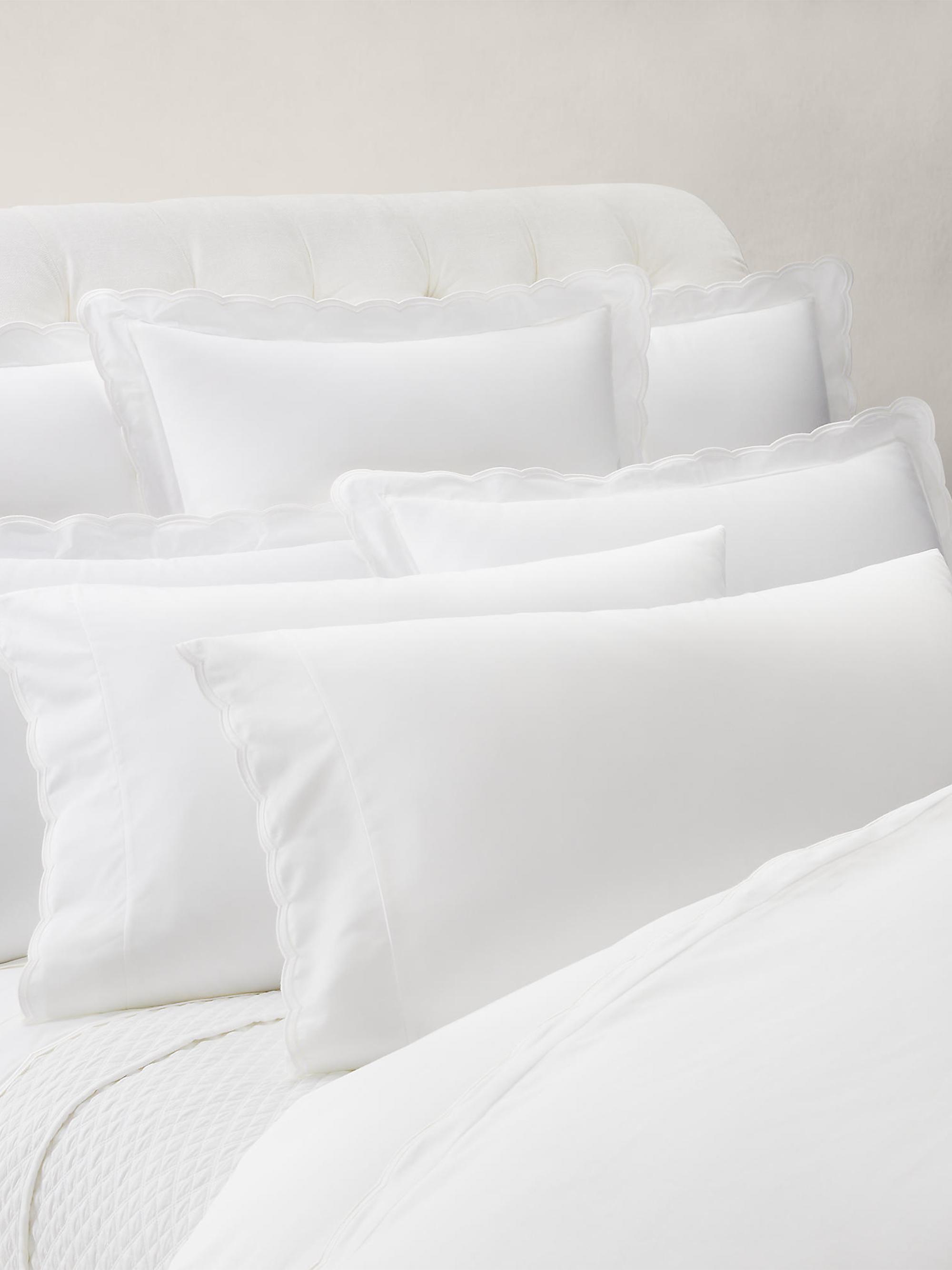 Ralph Lauren Malin Scallop Sateen Flat Sheet - White Queen | Thumbnail 4