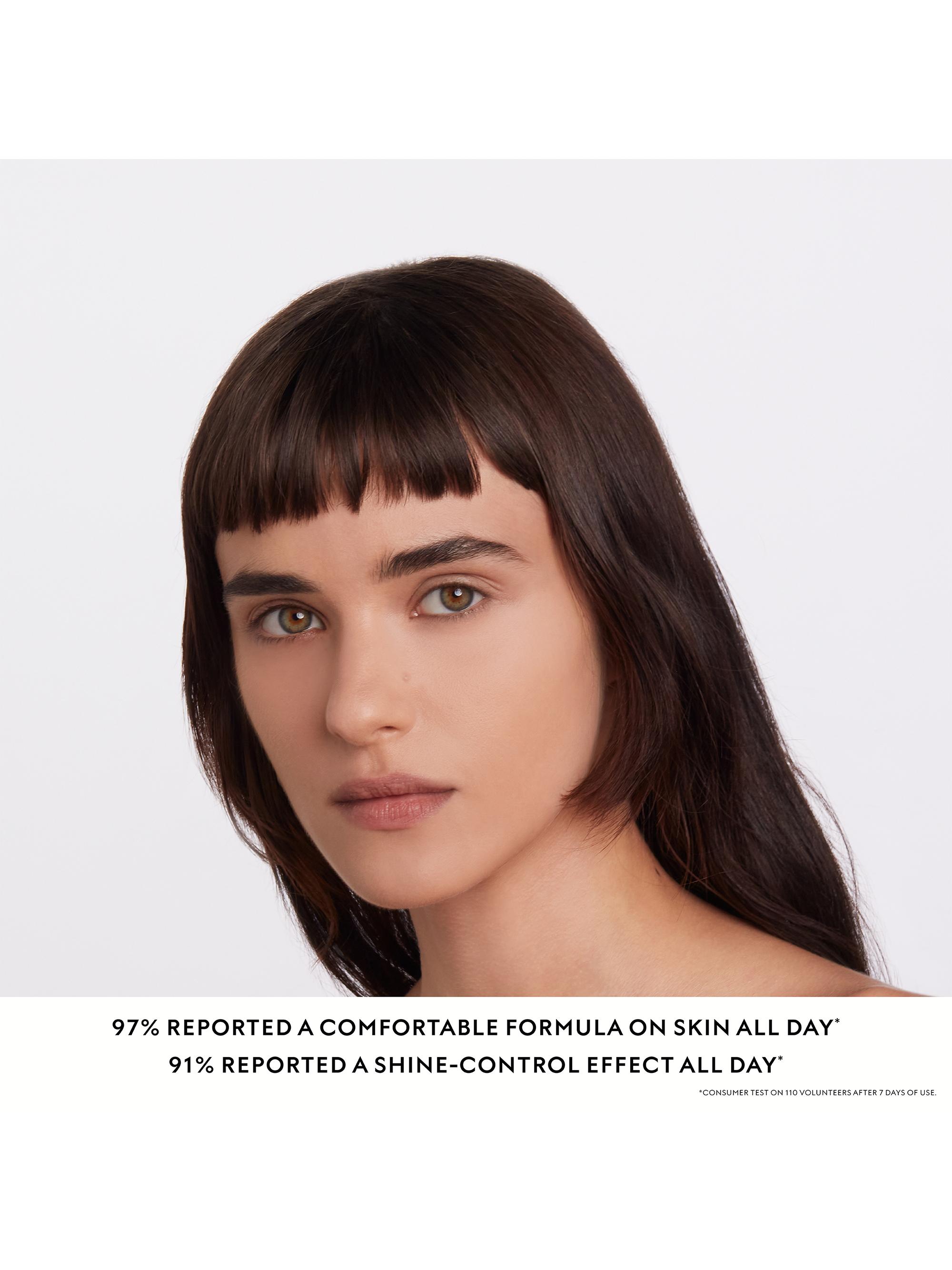 Gucci ​Eternité De Beauté Foundation | Saks Fifth Avenue