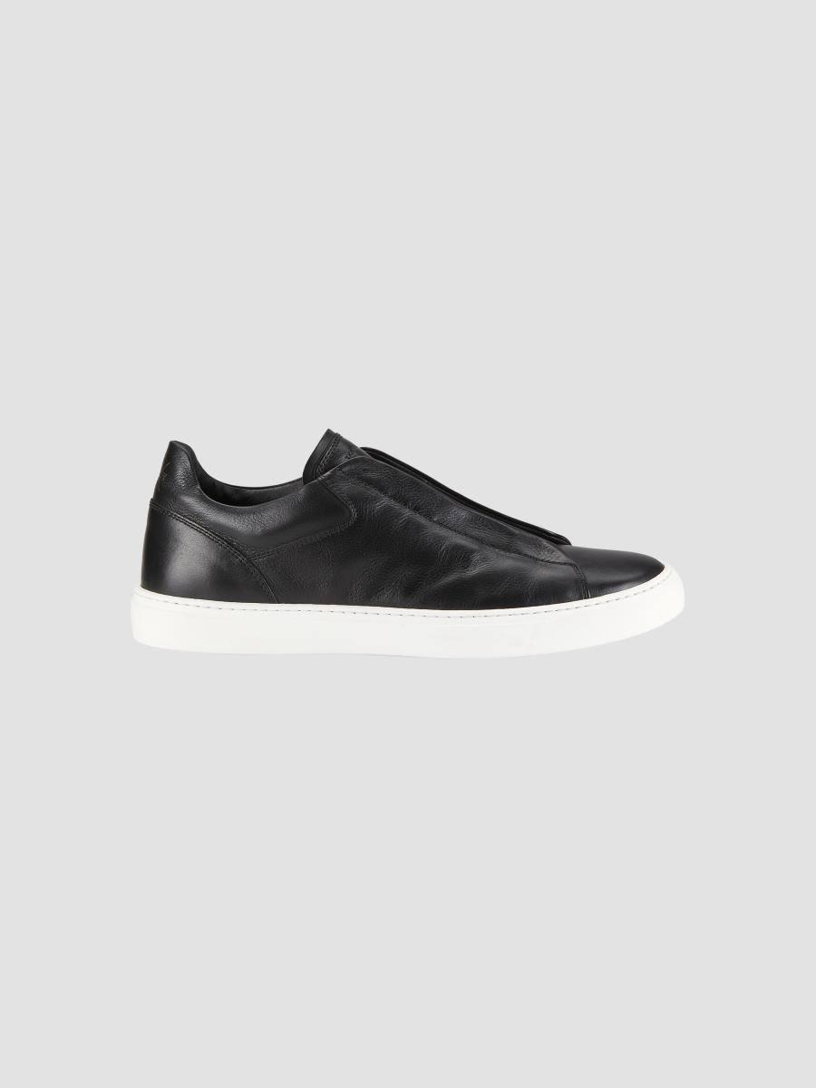 To Boot New York Ainsworth Leather Slip-On Sneakers | Saks  display picture 3
