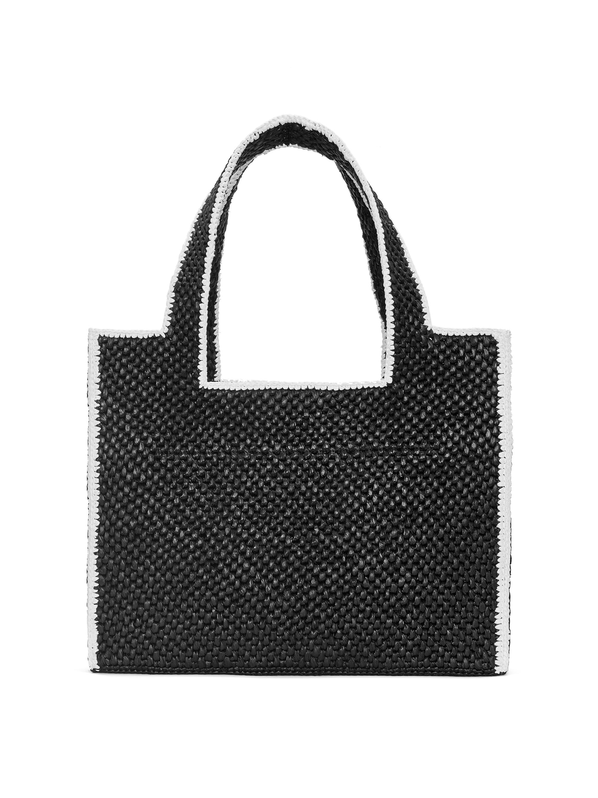 0400018632525_BLACK_A3?wid=830