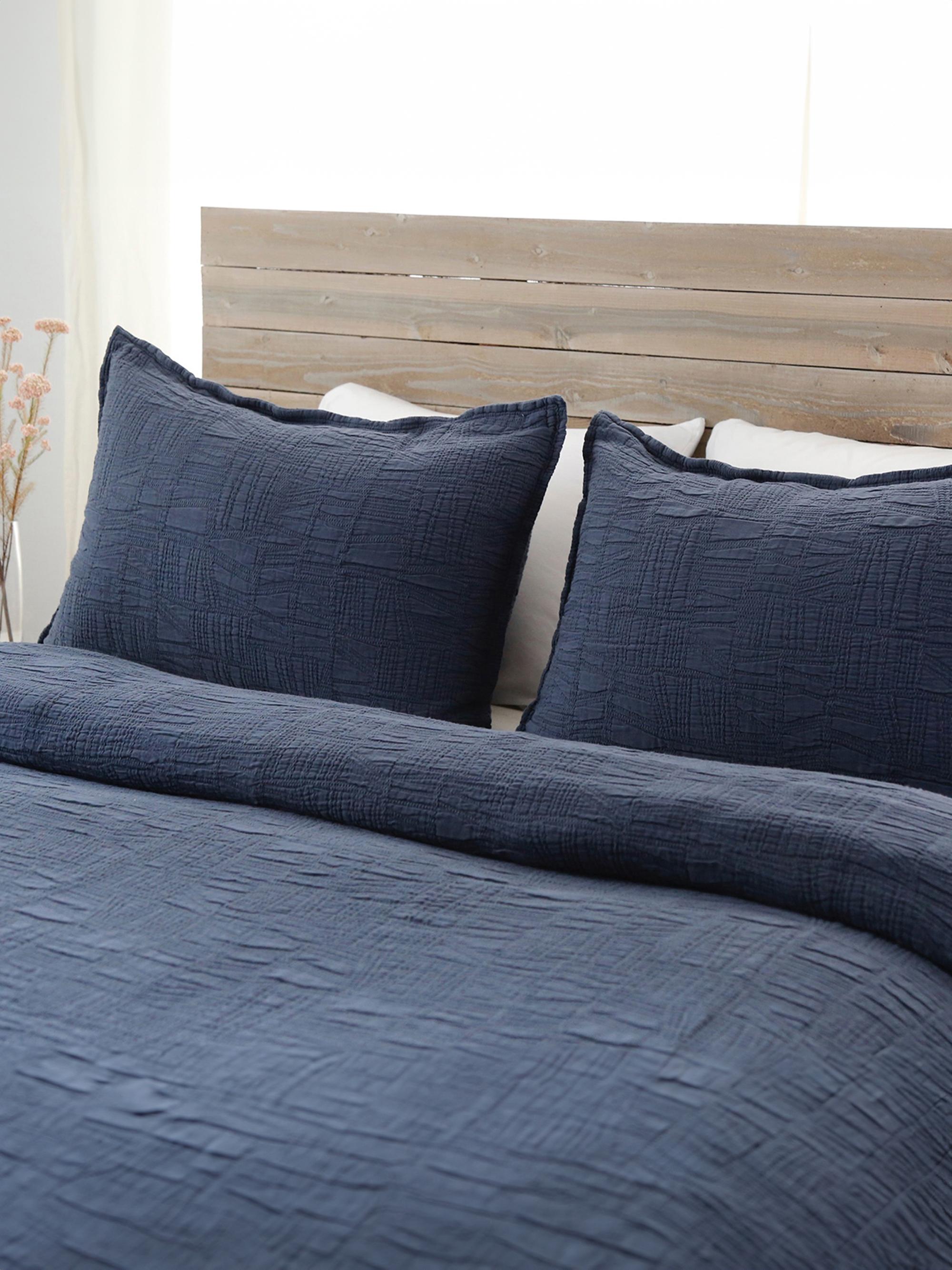 Pom Pom at Home Harbour Matelasse Bedspread & Sham Collection - Navy King