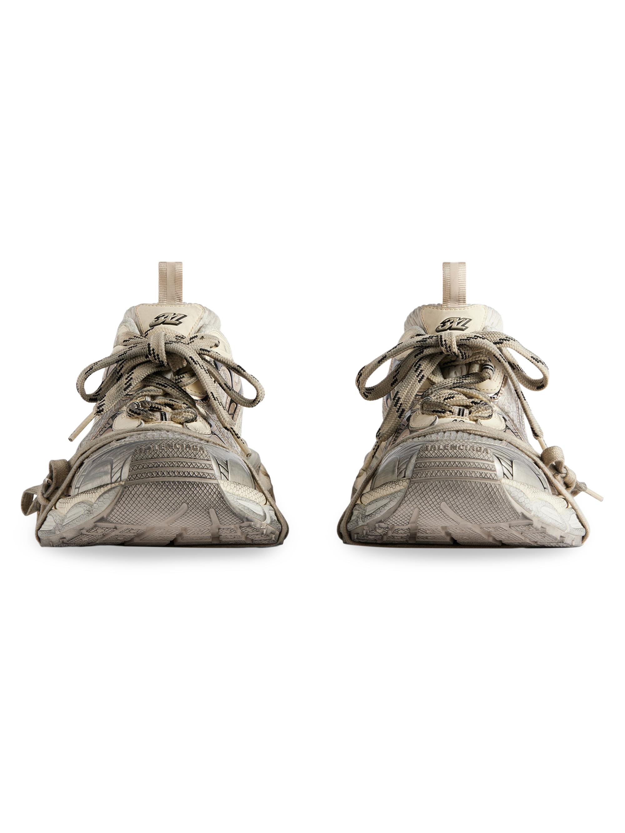 BALENCIAGA バレンシアガ/12Pストーンベゼルクォーツ/385*/Bランク/89【中古】 Size 46 (13 US) - Balenciaga Track Sneaker ' White Red ' | GOOD