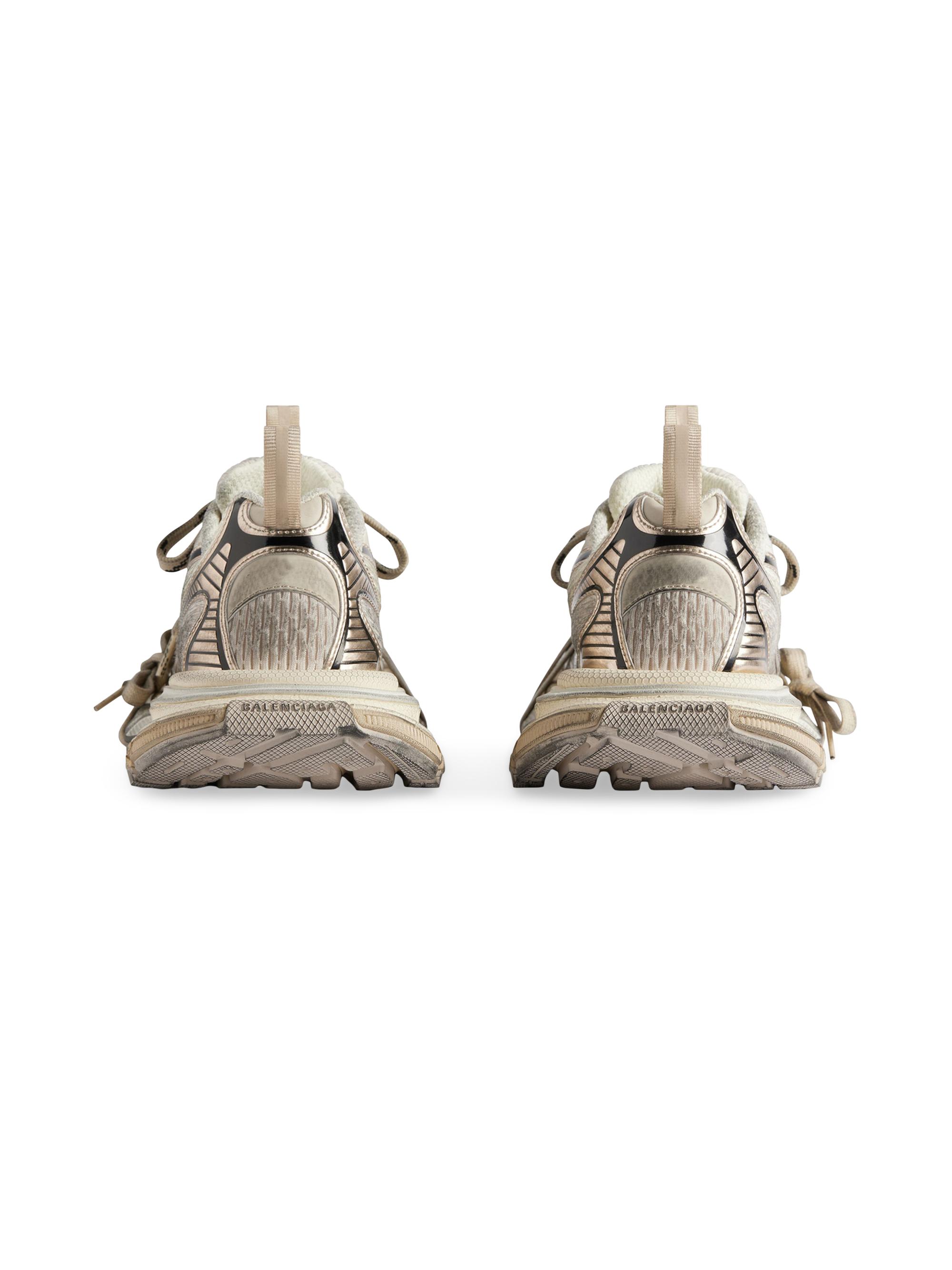fuzzy box BALENCIAGA ベージュ 美品 Balenciaga 3XL Sneakers | Saks Fifth Avenue