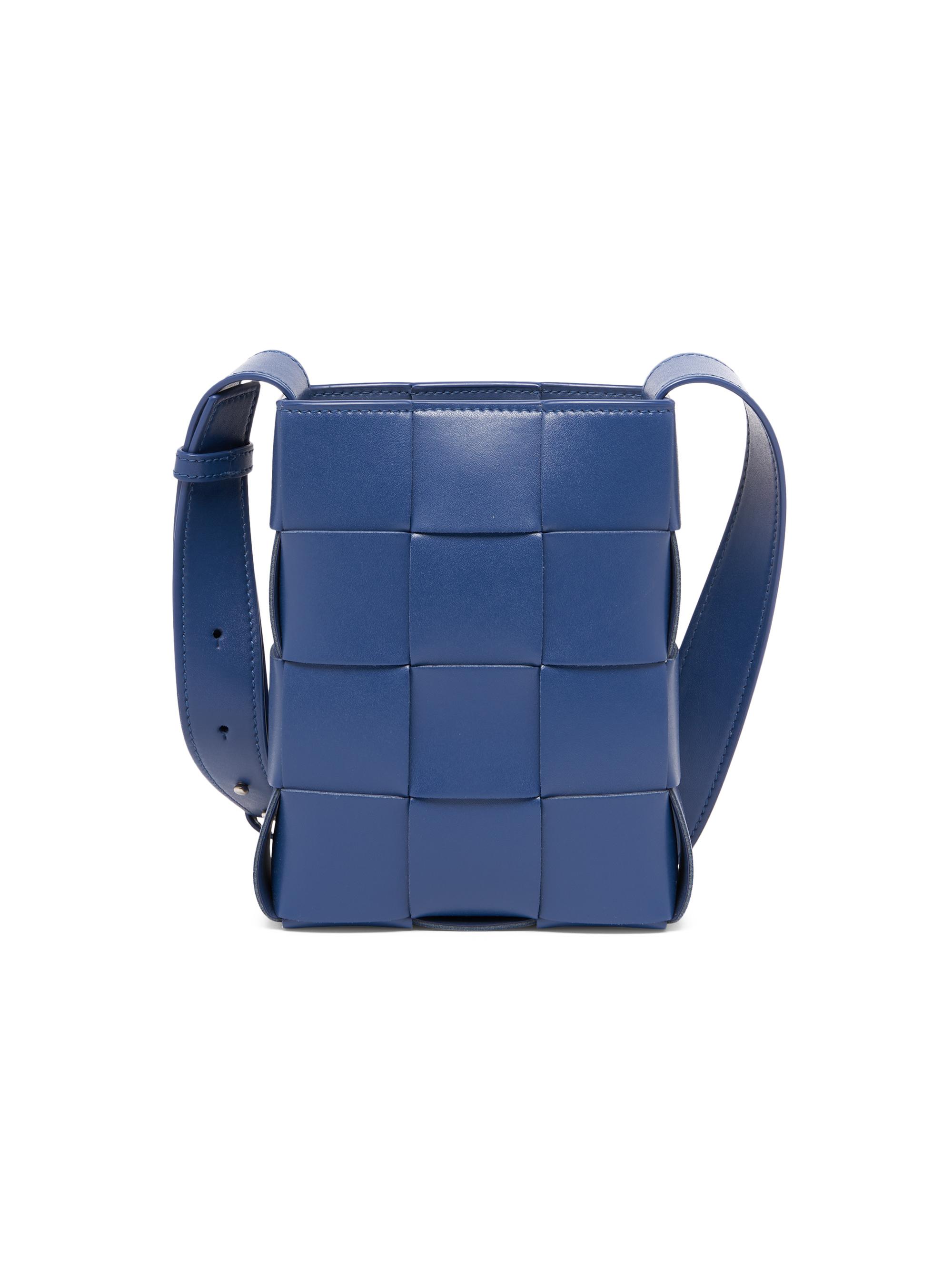 Bottega Veneta Men's Leather Phone Pouch - Cruise Silver