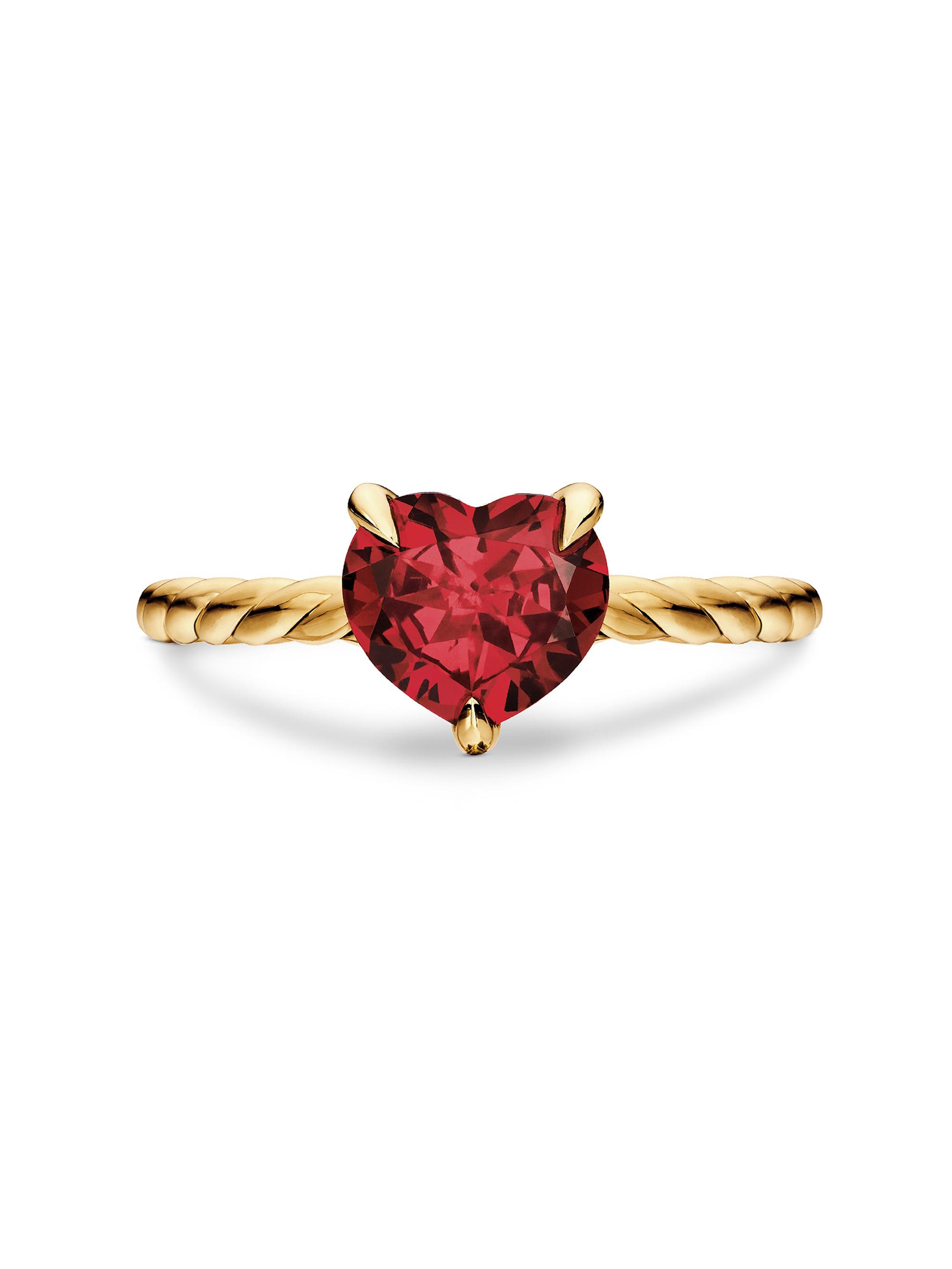 David Yurman Women's Chatelaine Heart Ring in 18K Yellow Gold - Garnet - detail view in Garnet