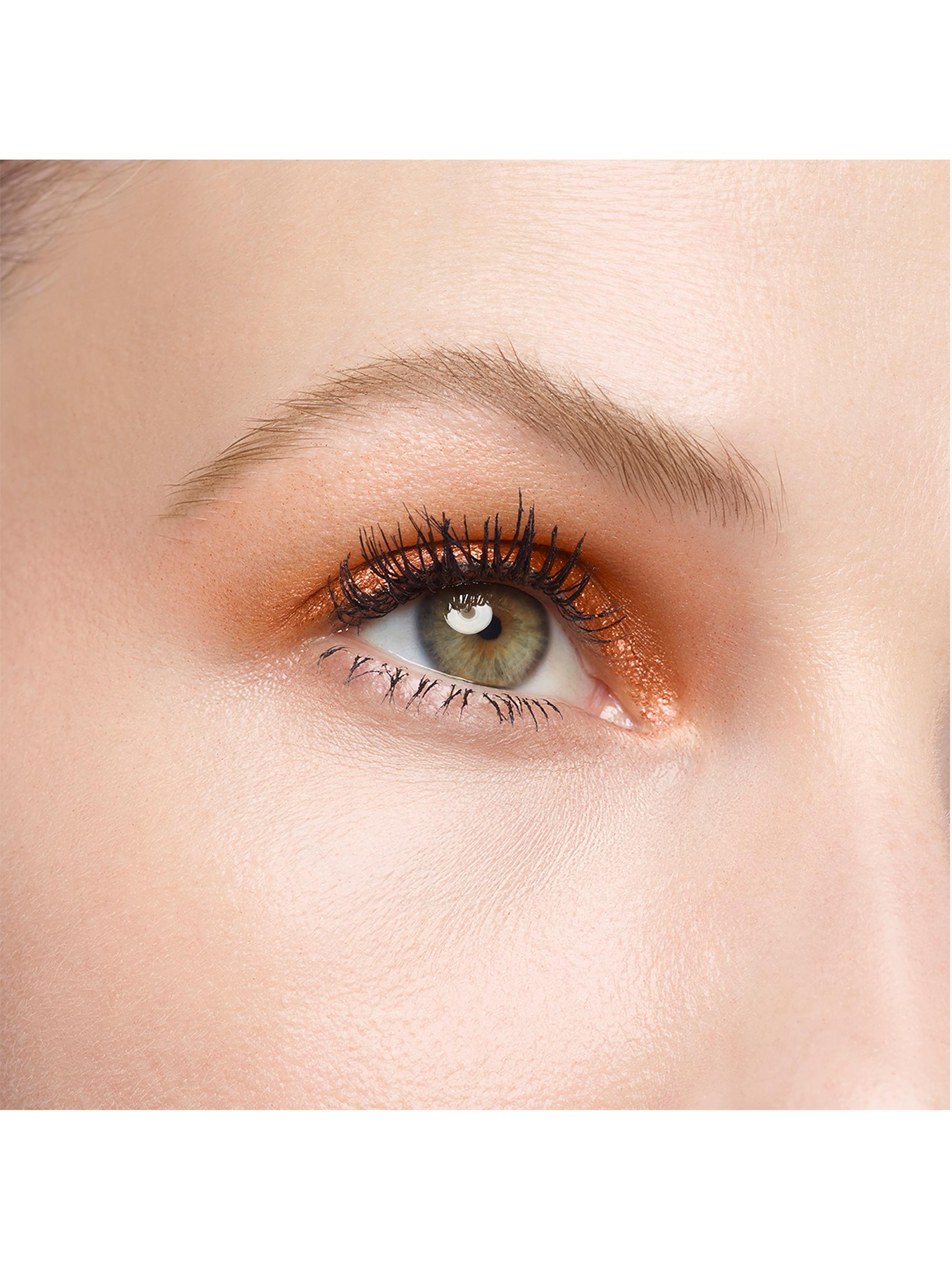 Christian Louboutin Tape à l'Oeil Metallic Eyeshadow | Saks Fifth