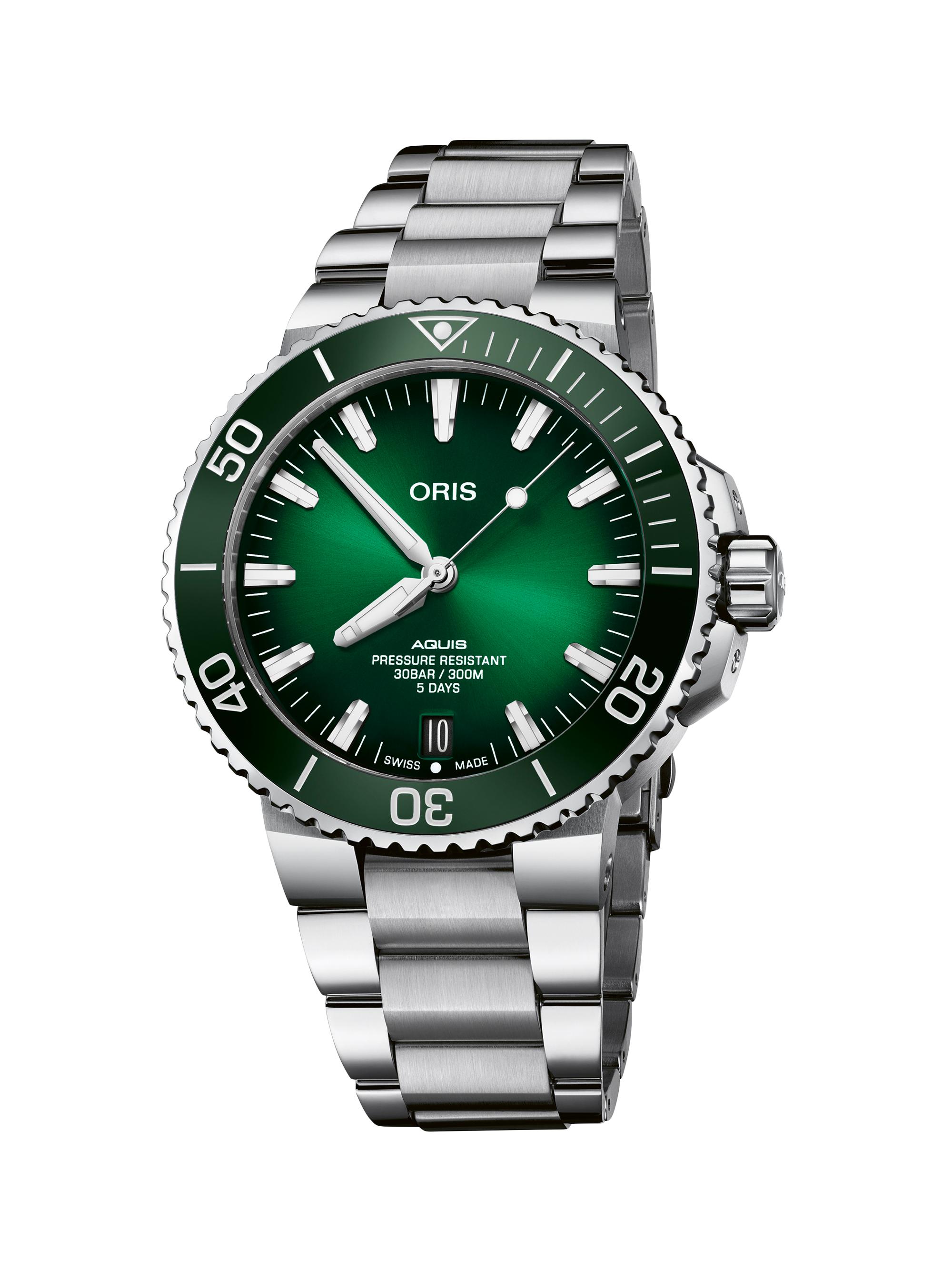 Oris Men's Aquis Date Calibre 400 Stainless Steel Diver's Watch/43.5MM - Steel