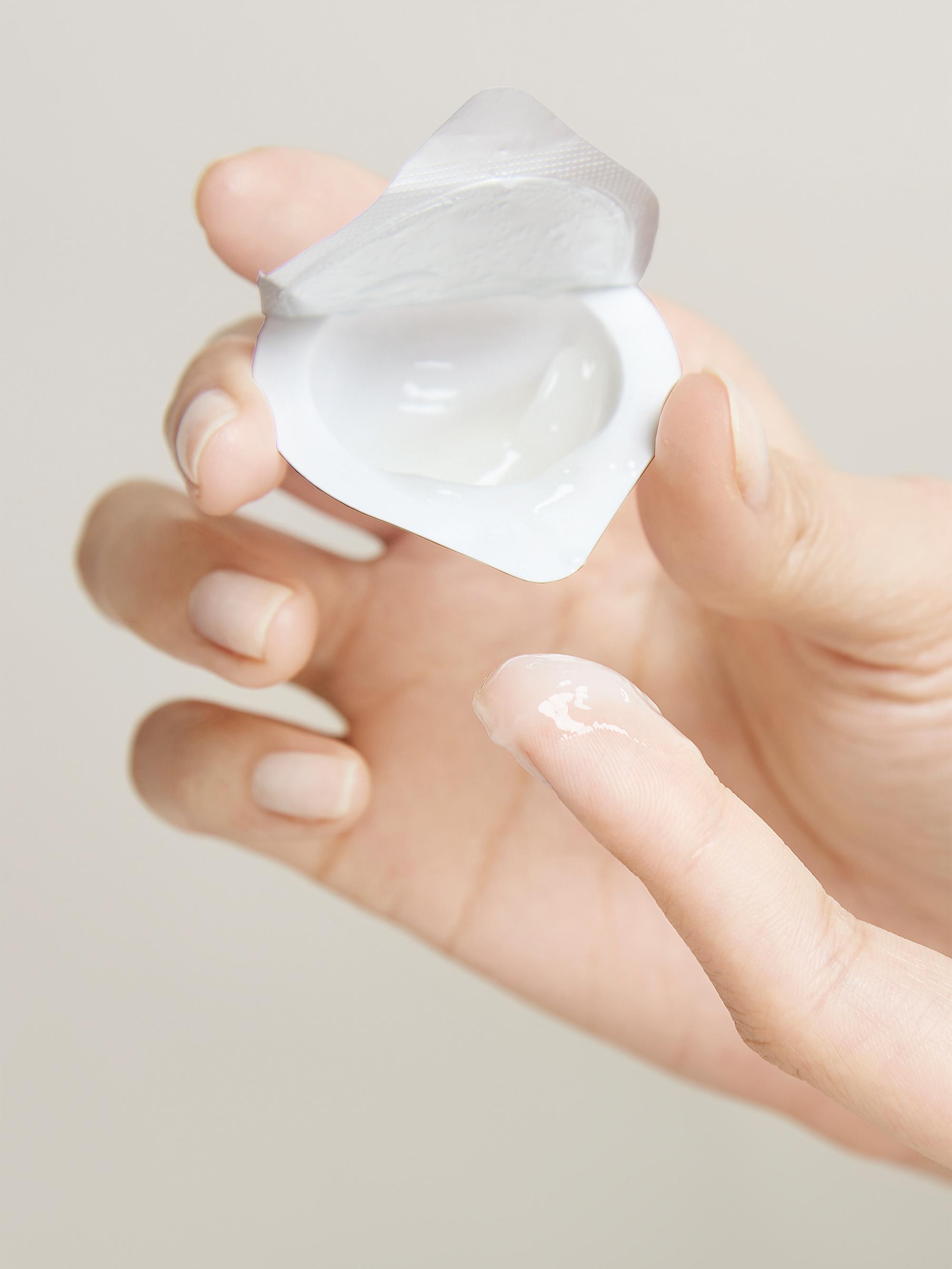 Decree by Dr AJ Sturnham Weekly Decree 2-Step Resurfacing Treatment 2 oz - detail view in Na