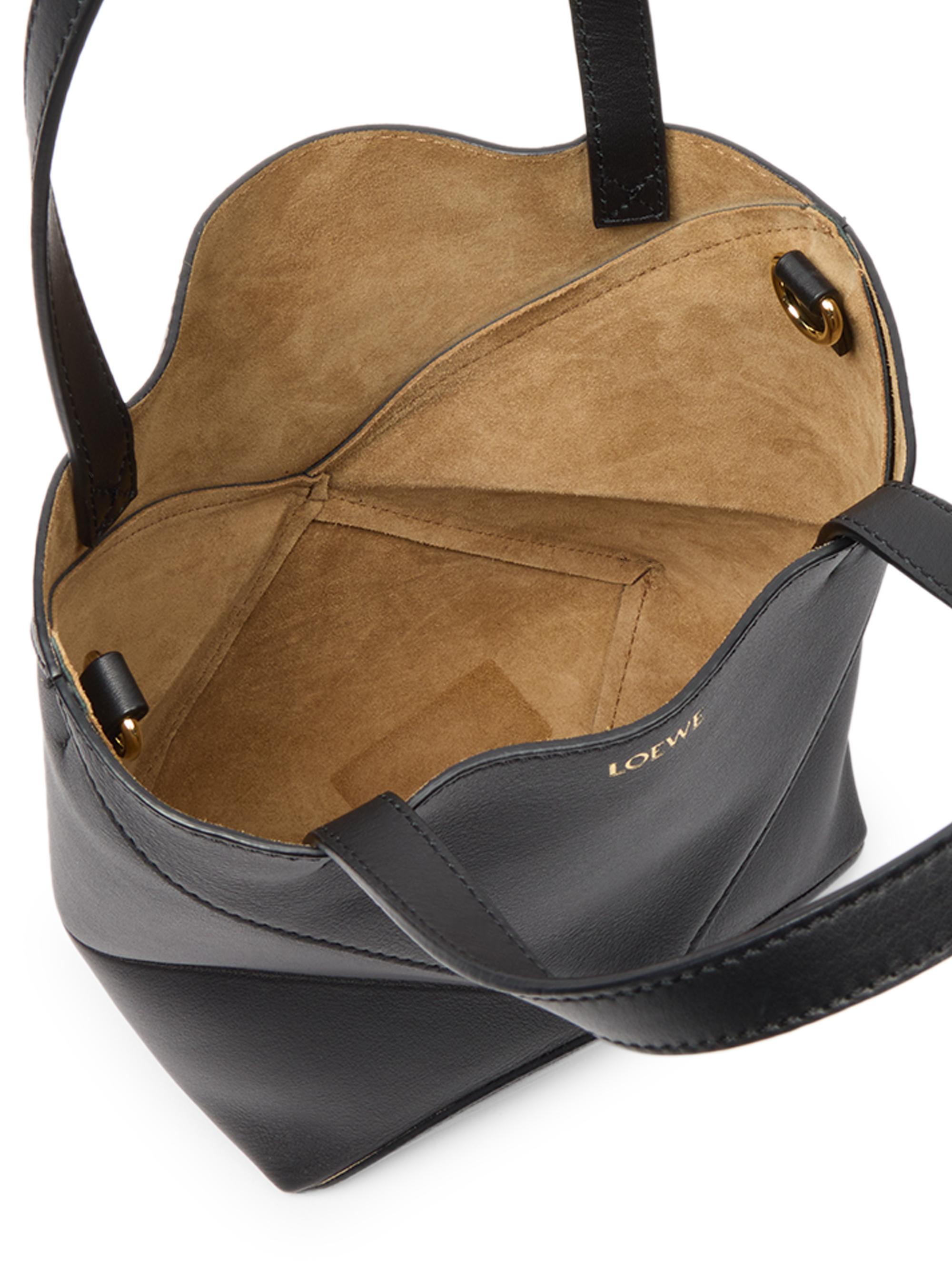 LOEWE 黒✖️焦茶ナッパレザーミニバッグ & エルメス黄色ポーチ 2点セット LOEWE 黒✖️焦茶ナッパレザーミニバッグ & エルメス黄色ポーチ 2点セット