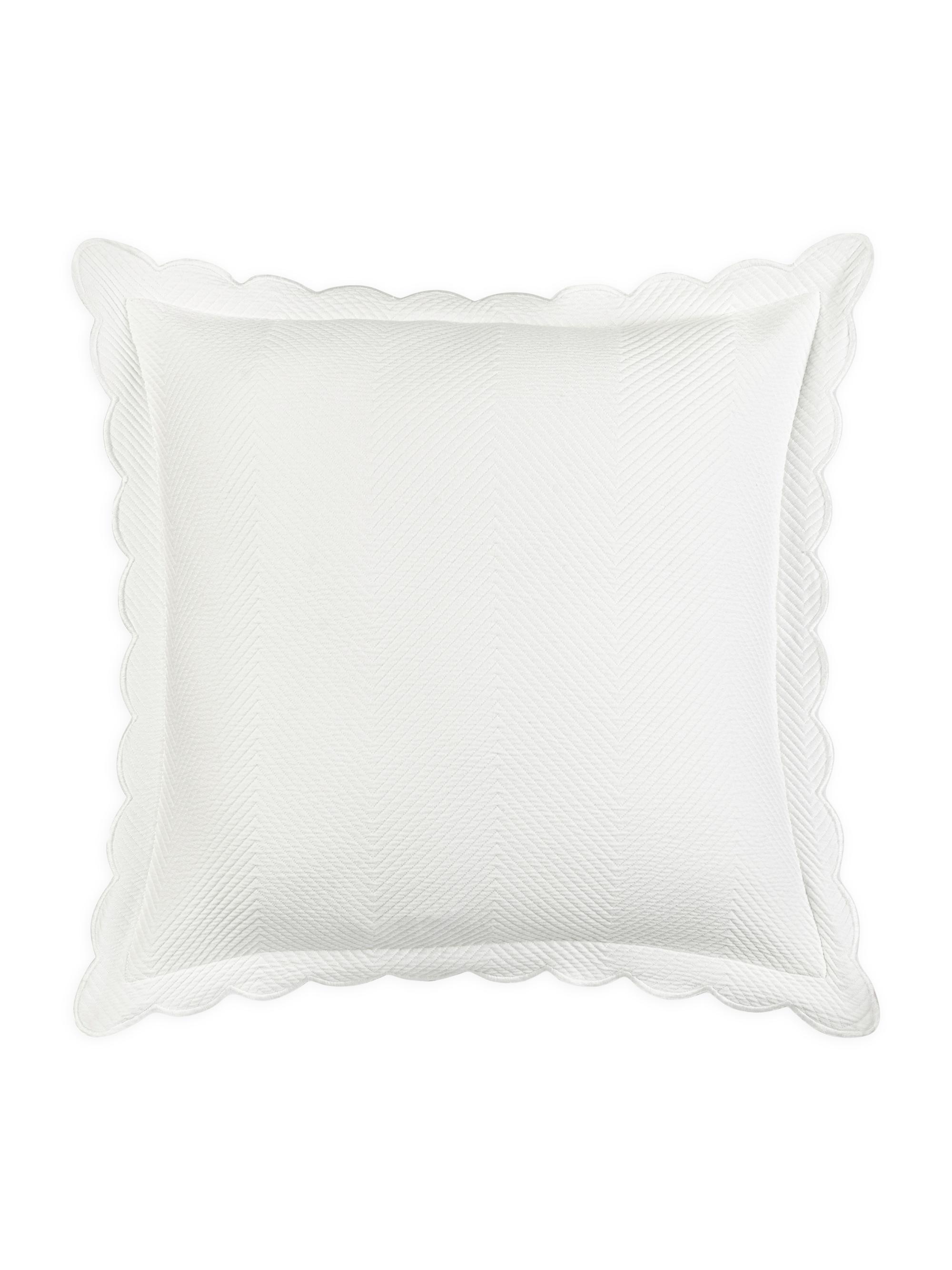 Lands Downunder Scallop Lattice Sham - White Standard