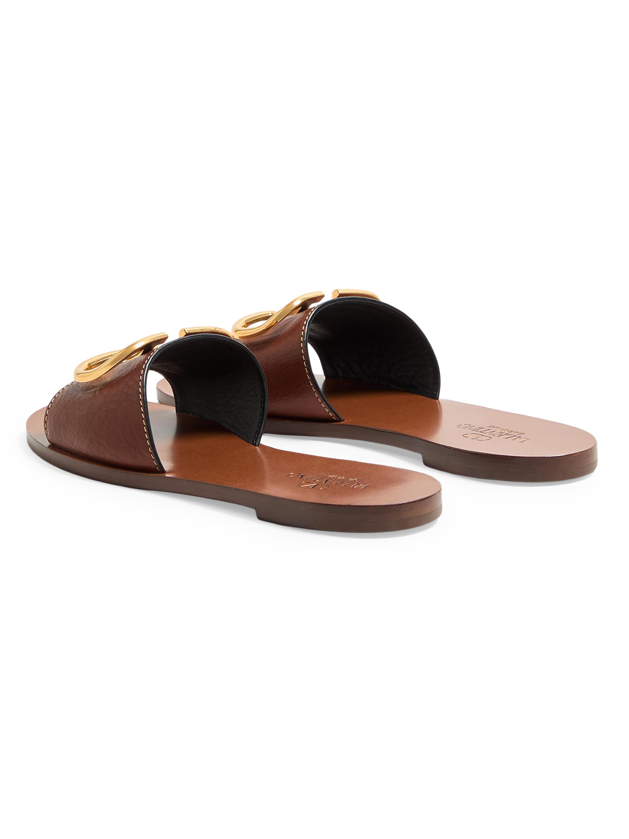 Valentino Garavani Vlogo Signature Slide Sandal In Grainy Cowhide