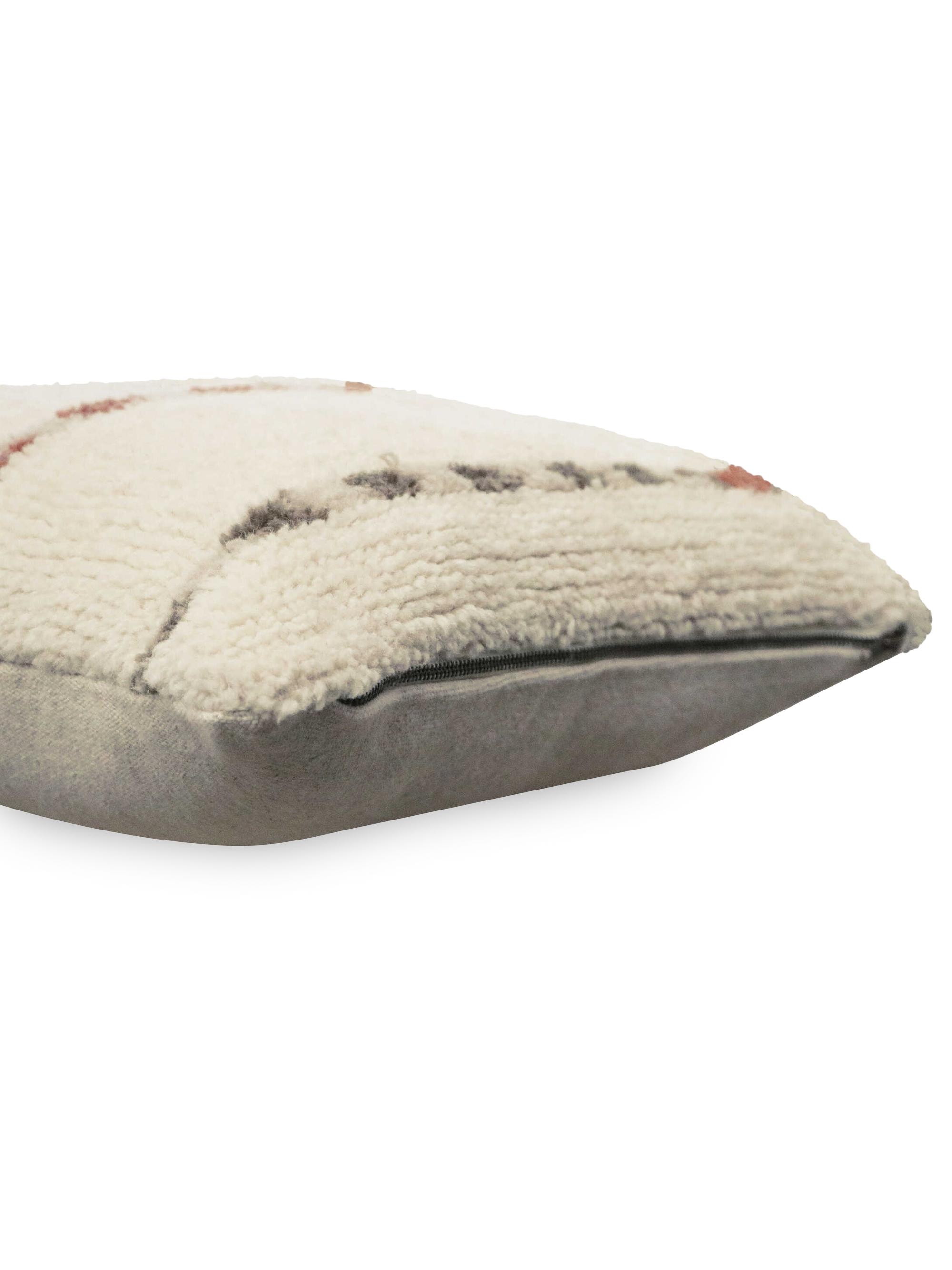 Lorena Canals Nomade Jajim Cushion