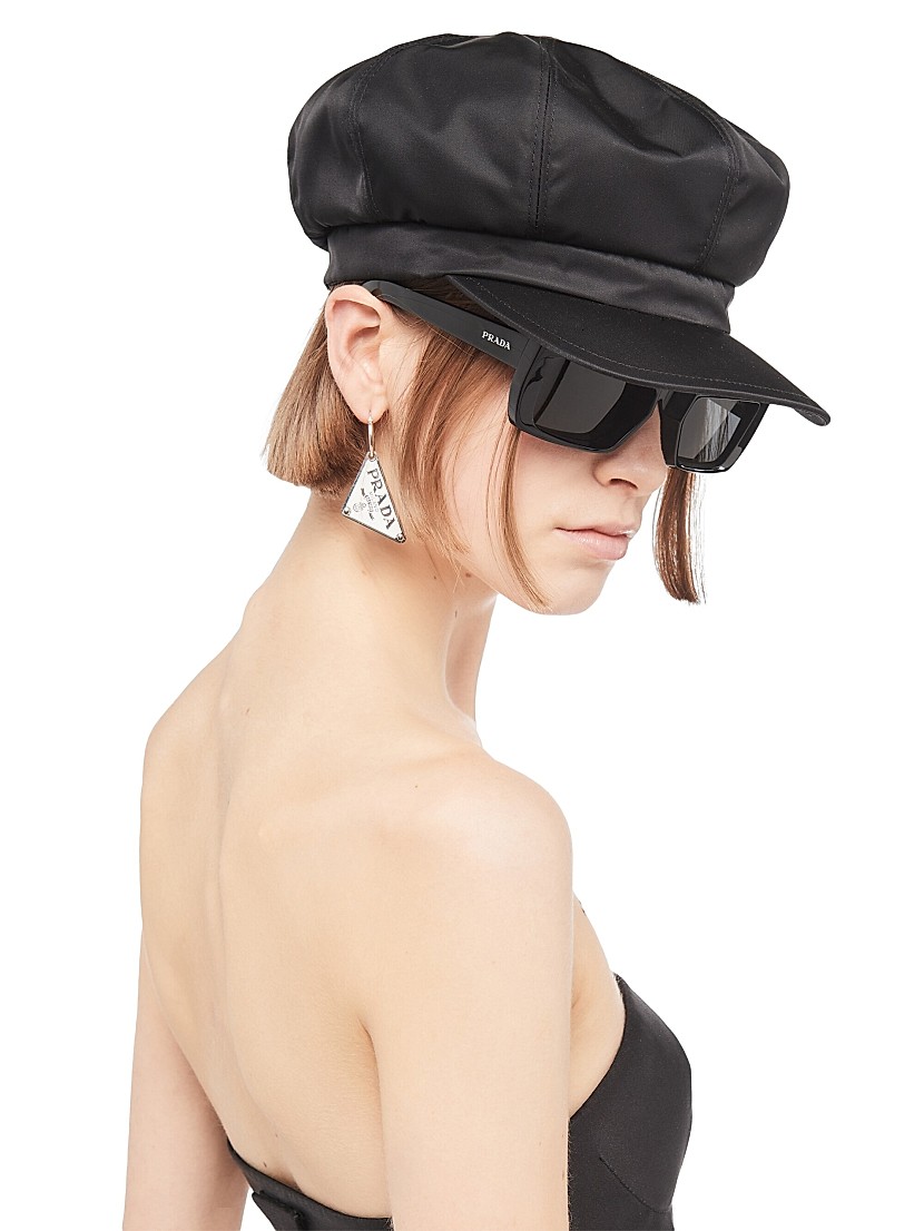 0400019356369_BLACK_A1?wid=830 0400019356369_BLACK_A1?wid=830