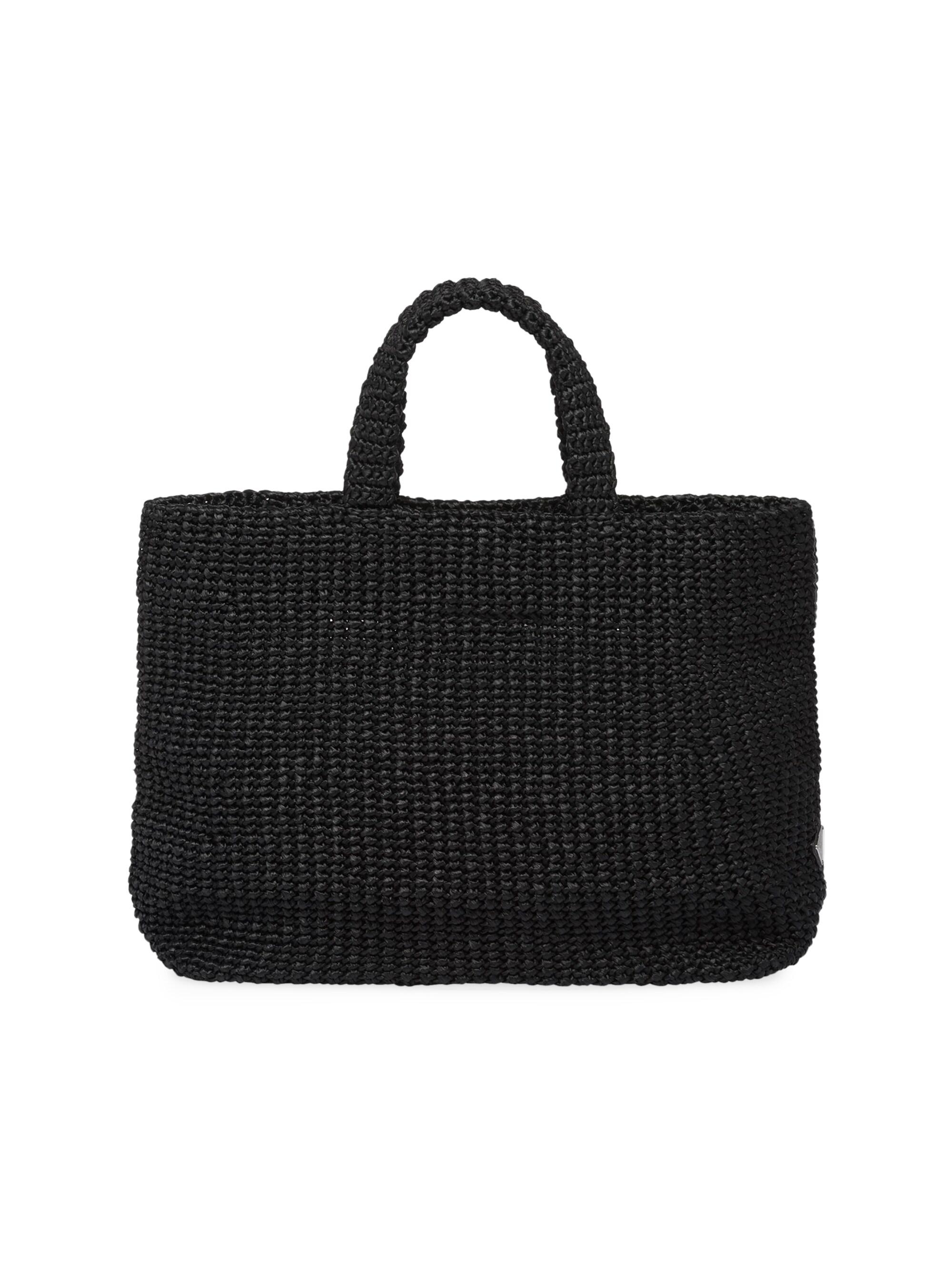 0400019404700_BLACK_A3?wid=830