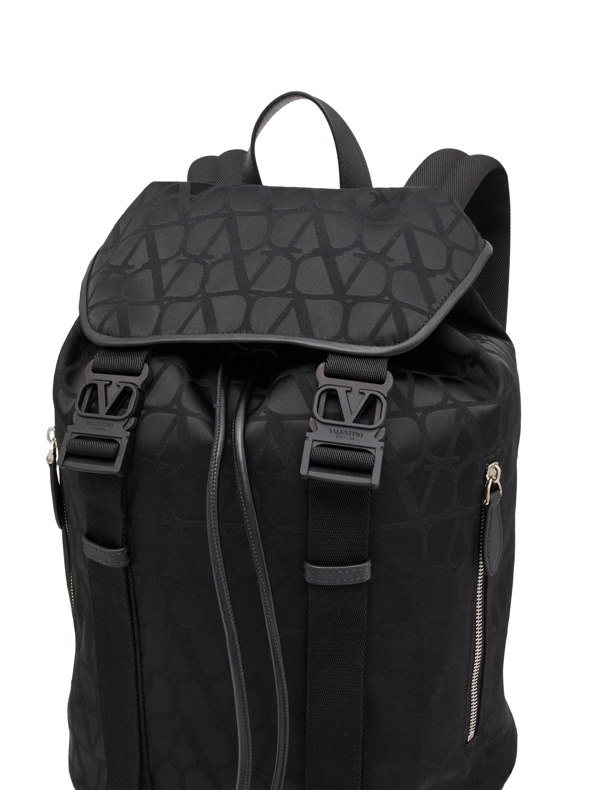 新作 26万 2回使用 VALENTINO イコノグラフ リュック バックパック