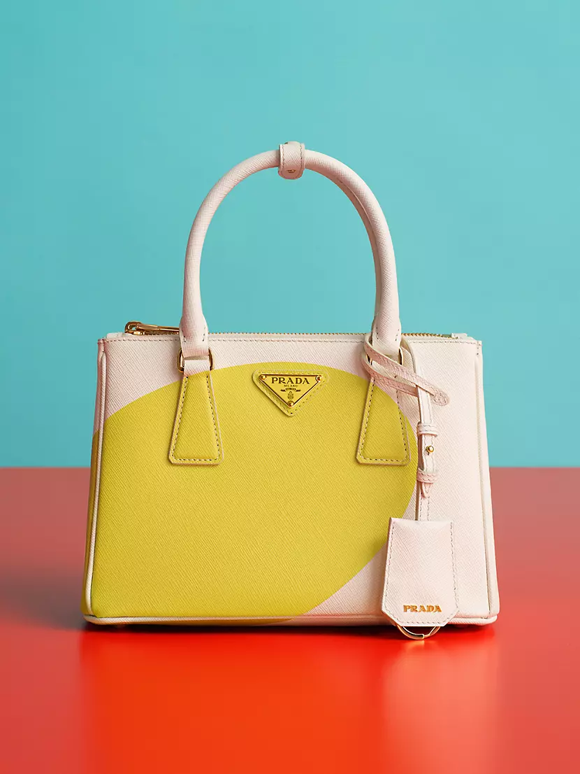 The Birkin 35: Effortlessly Merging Quiet Luxury and Big Bag Trends, Handbags and Accessories