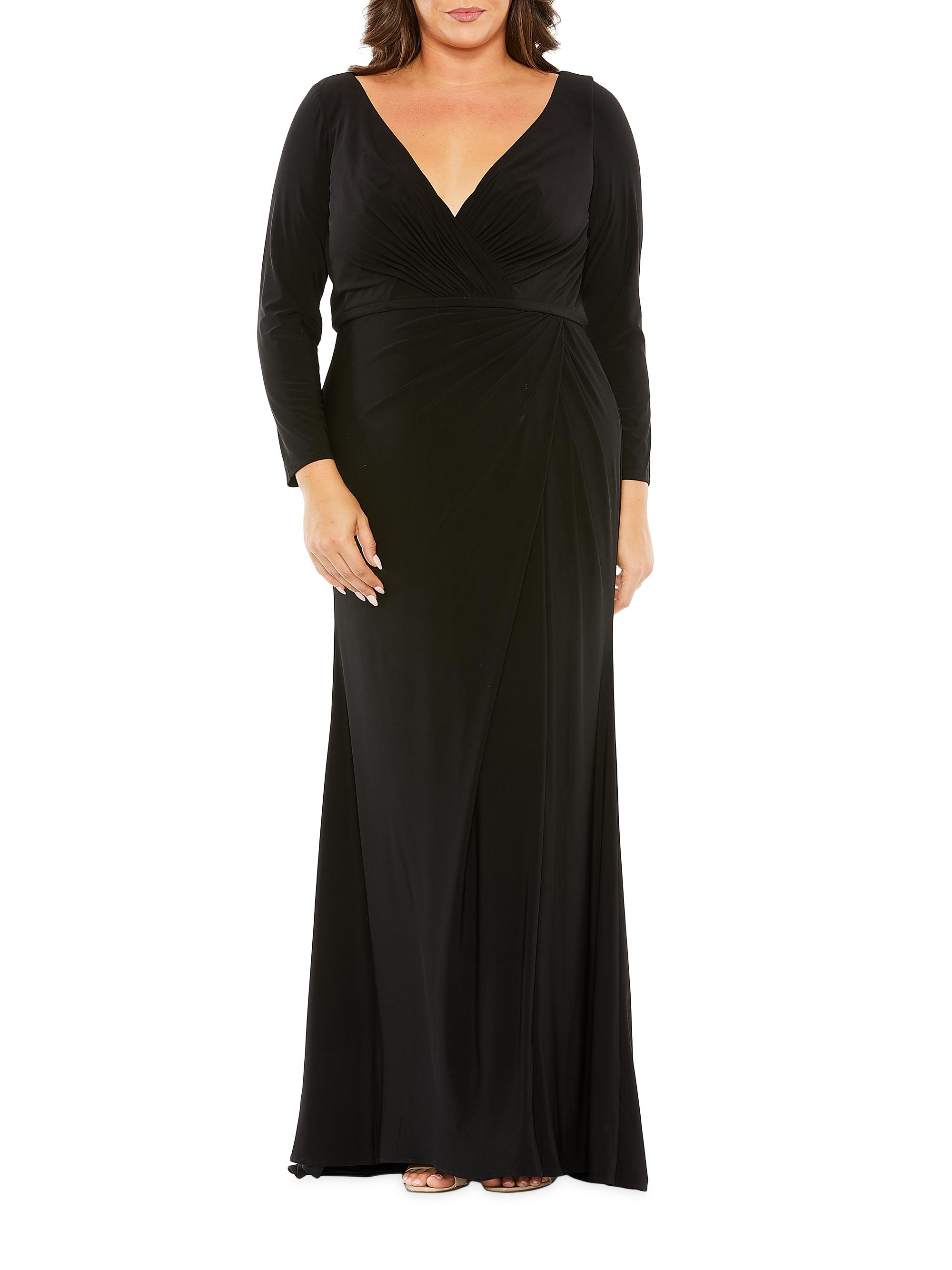 Mac Duggal Women's Plus Surplice Jersey Gown - Black