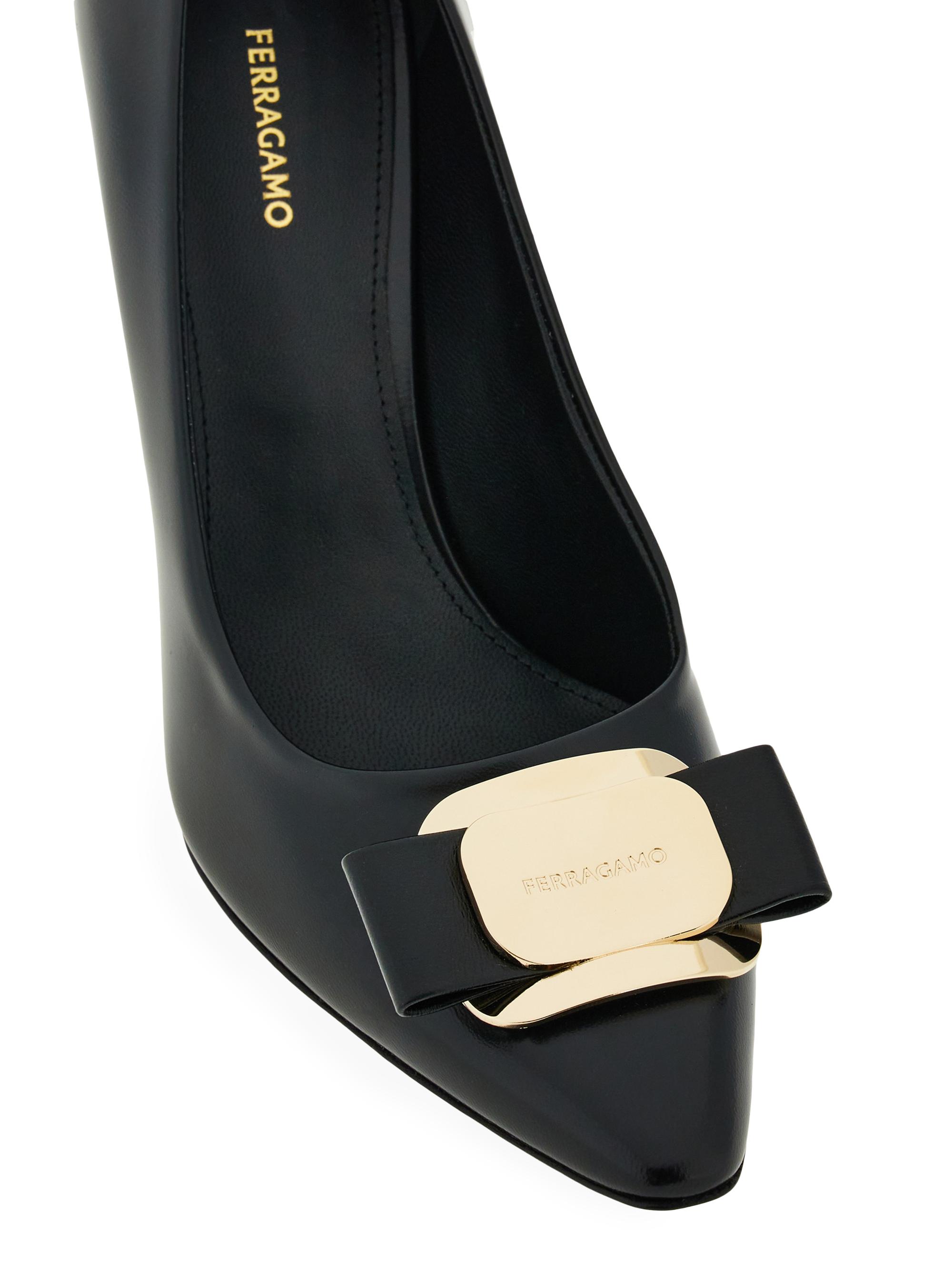靴 Satin&Leather Sandal Salvatore Ferragamo 754668_02_cart_r20.jpg
