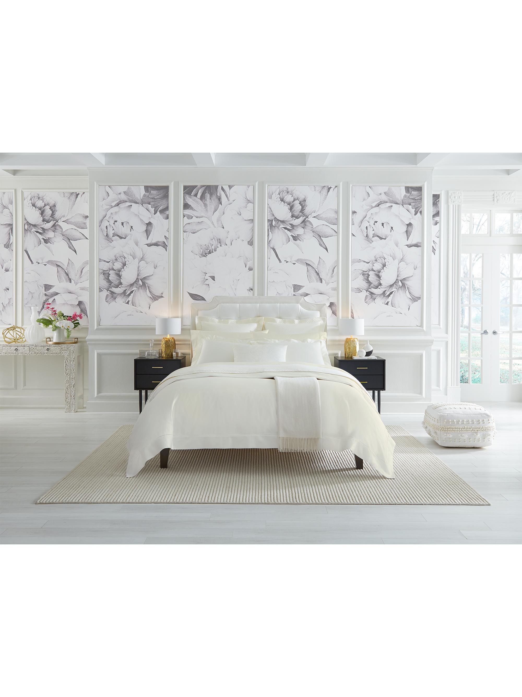 Sferra Milos King Duvet Cover - White King