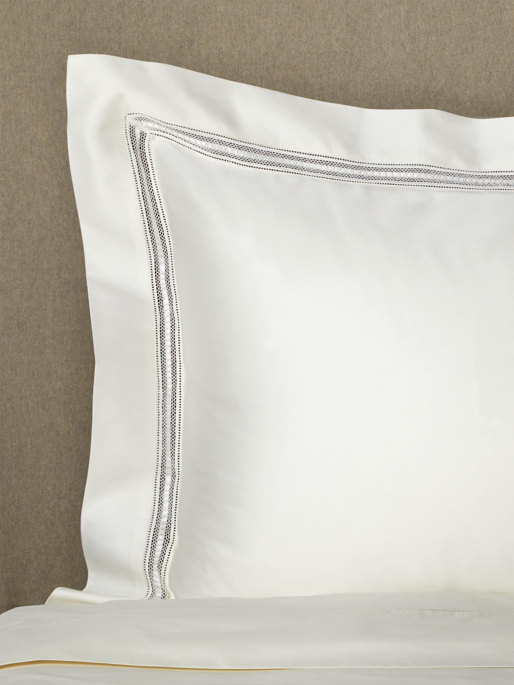 Sferra Diamante Duvet & Sham Collection - White Standard