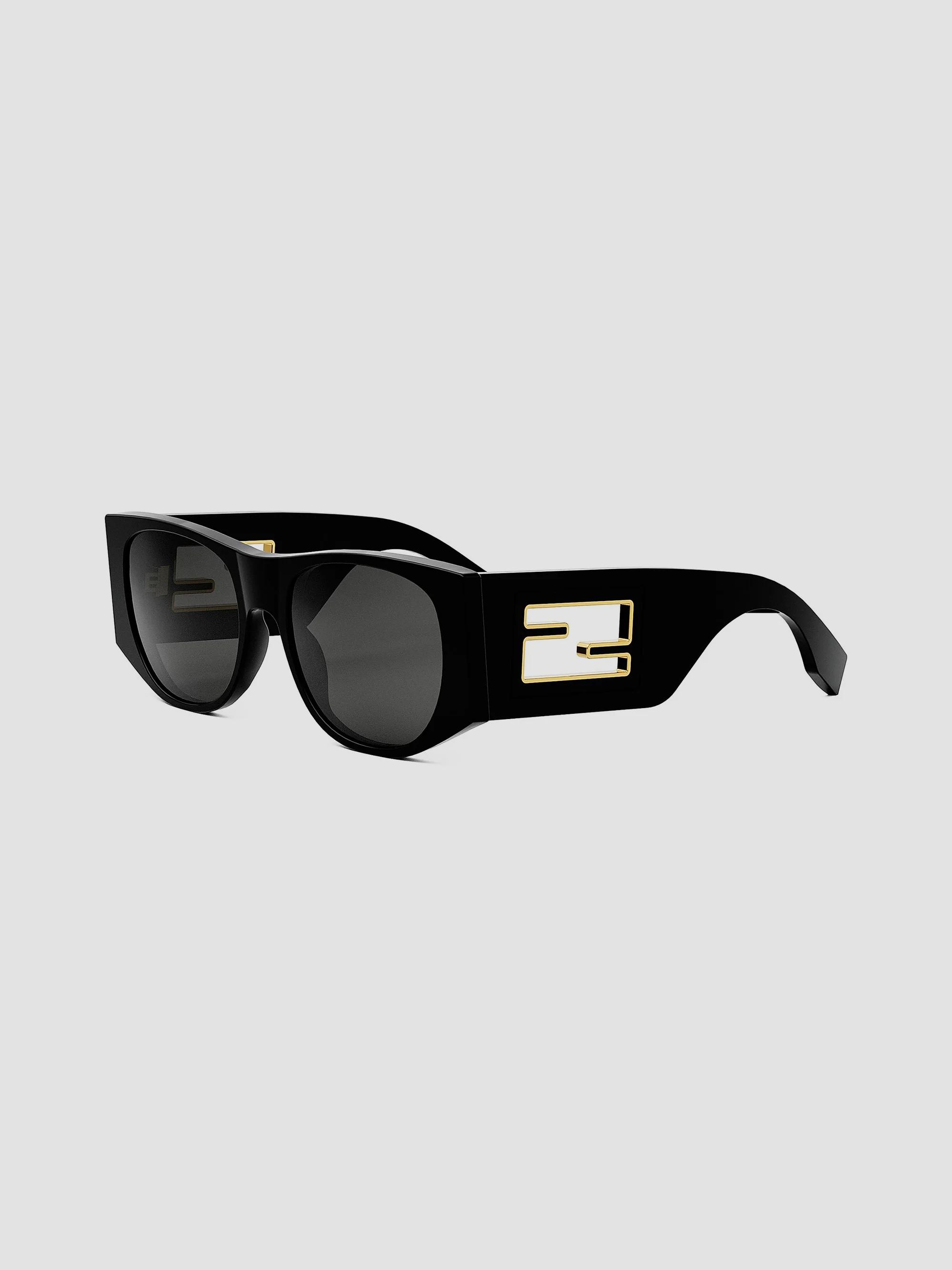Fendi Baguette Sunglasses | Saks Fifth Avenue display picture 1