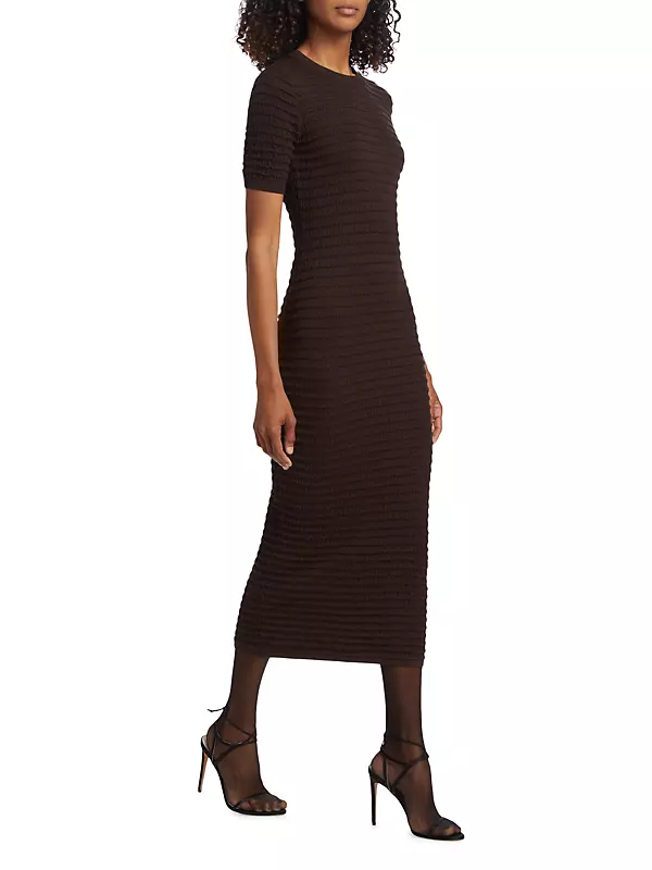 Found: A Classy & Casual Black Midi Dress For Everyday - The Mom Edit