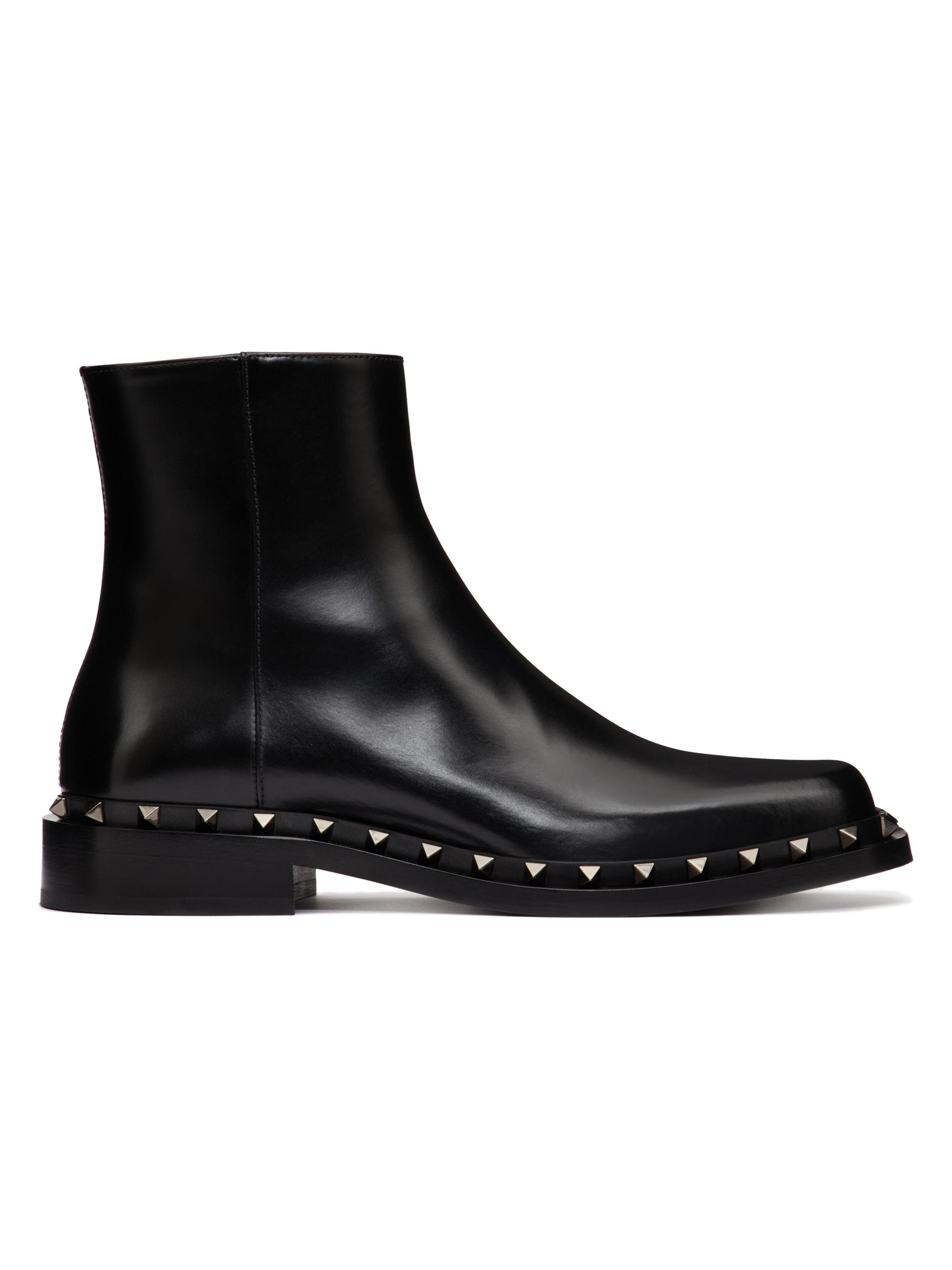 Valentino Garavani M-Way Rockstud Ankle Boots In Calfskin Leather