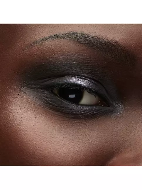 How to recreate the Frosted Eye Makeup from Chanel AW 23-24