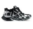 Runner Sneakers