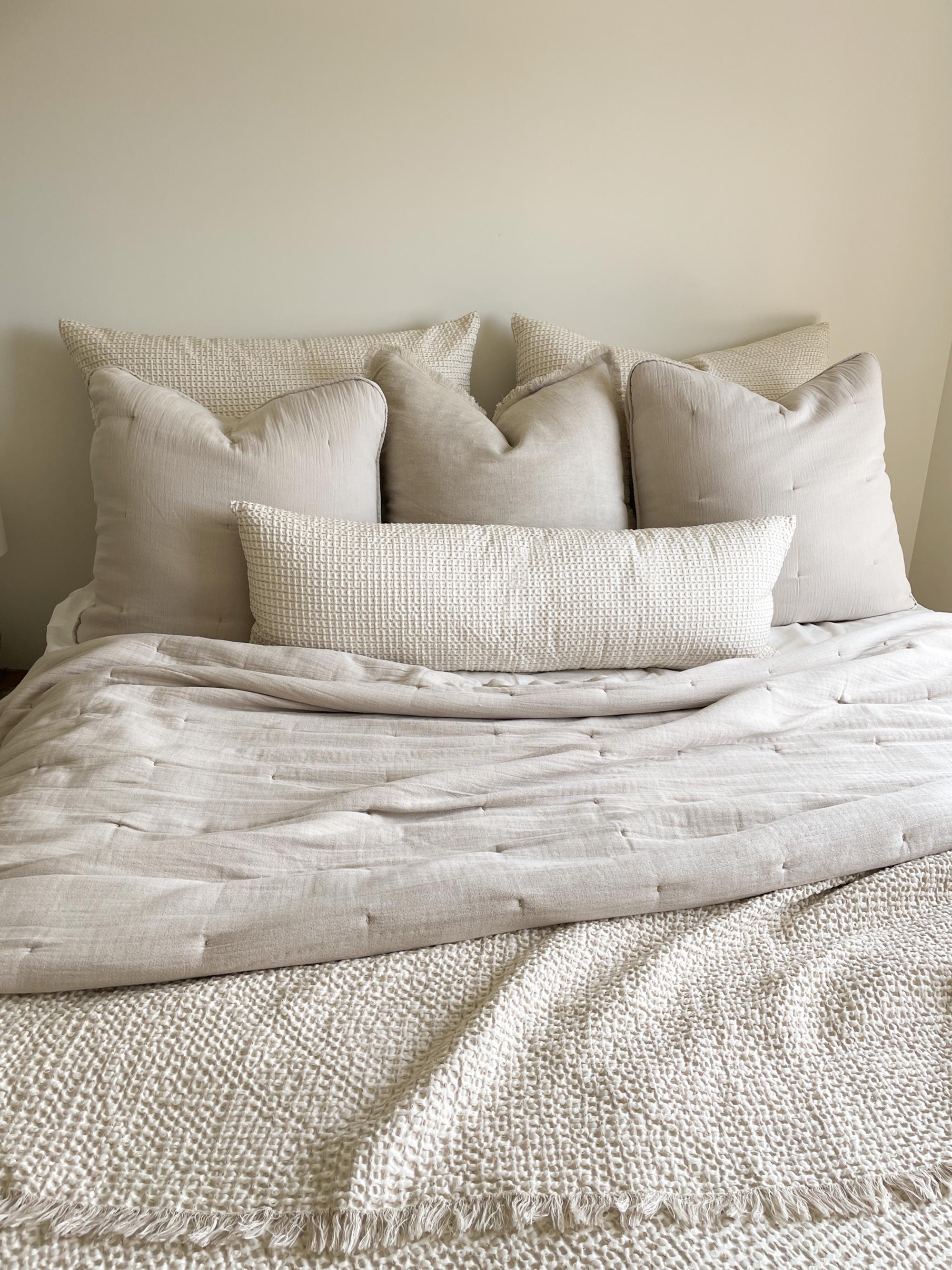 Anaya Euro Cotton Gauze Quilt & Pillow Set - White Twin