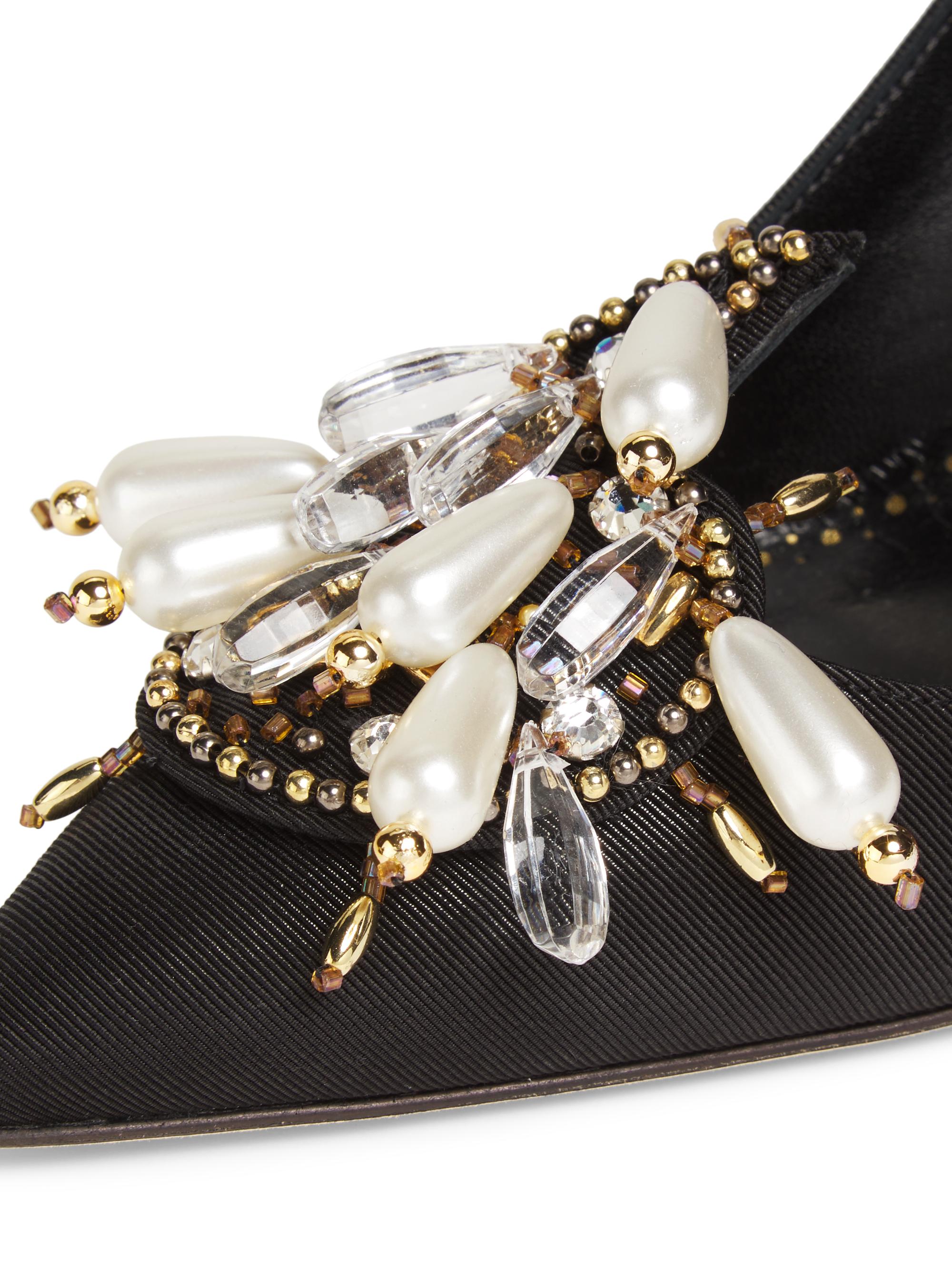 MANOLO BLAHNIK ハラコ　ブラックミュール 新品未使用　35.5 MANOLO BLAHNIK（マノロブラニク） サンダル MARTANEW マルタニュー