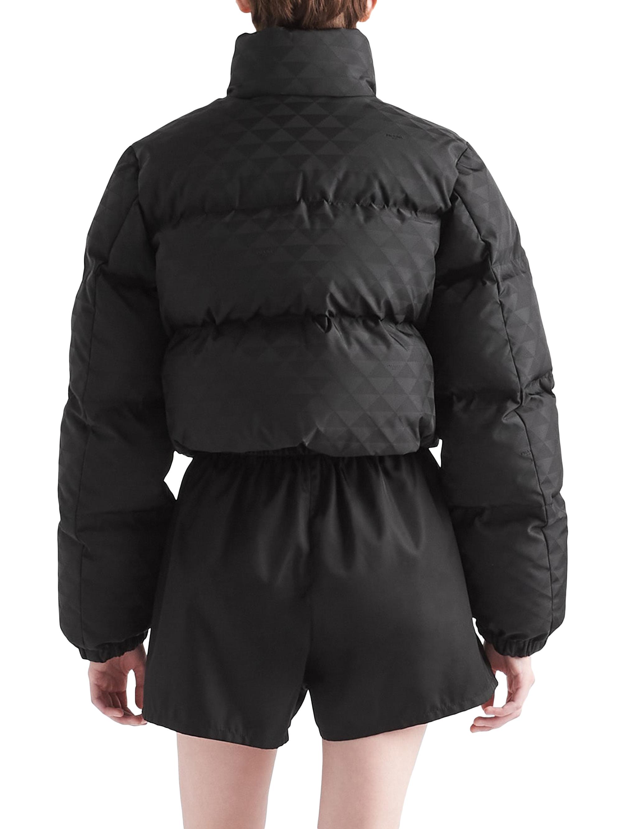 PRADA ♡ブラックショートブルゾン40 楽天市場】【中古品】【レディース】 PRADA プラダ Re-Nylon 29X900