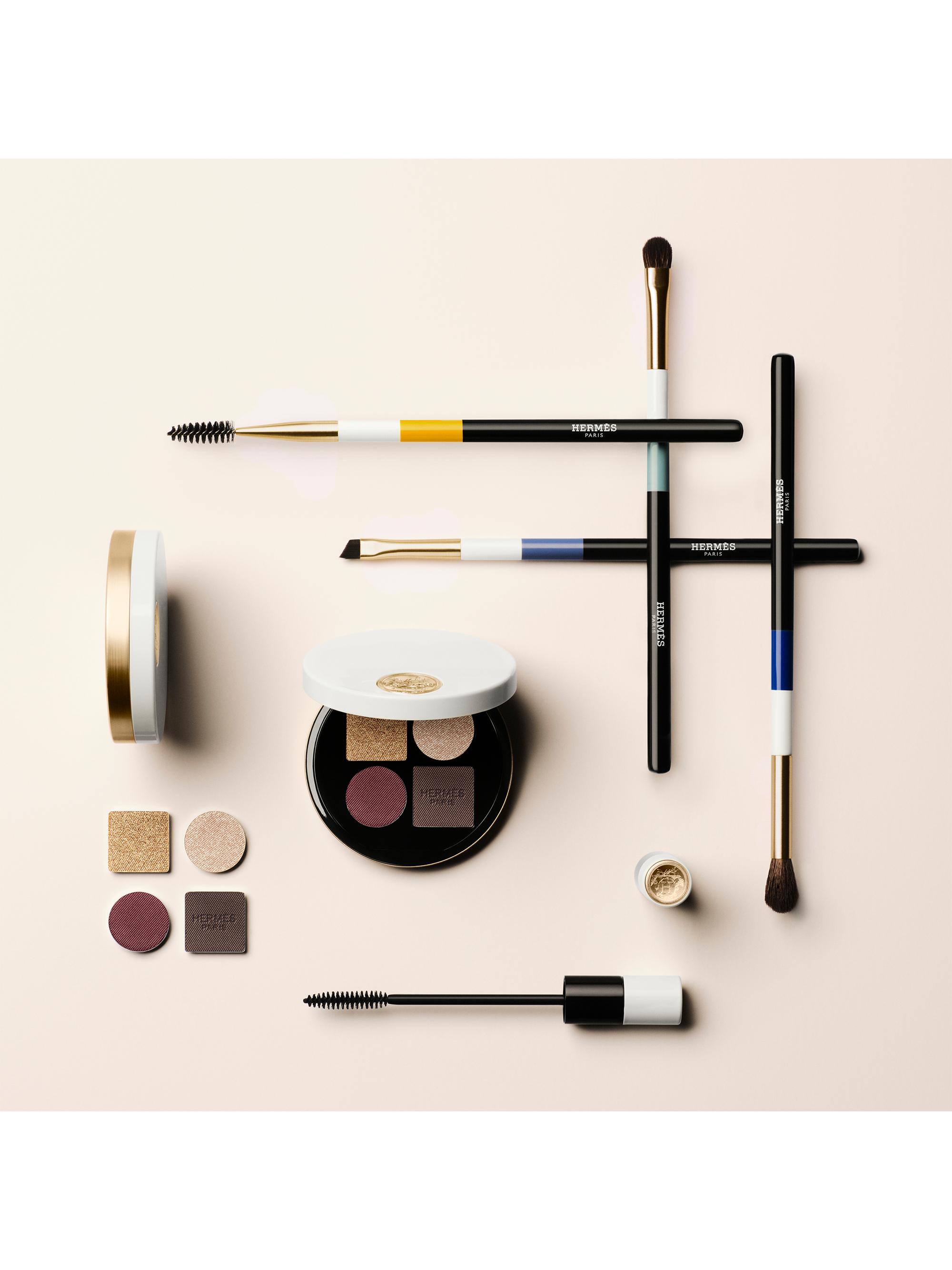 HERMÈS Les Pinceaux Hermès Le Traceur Eyeliner Brush | Saks Fifth
