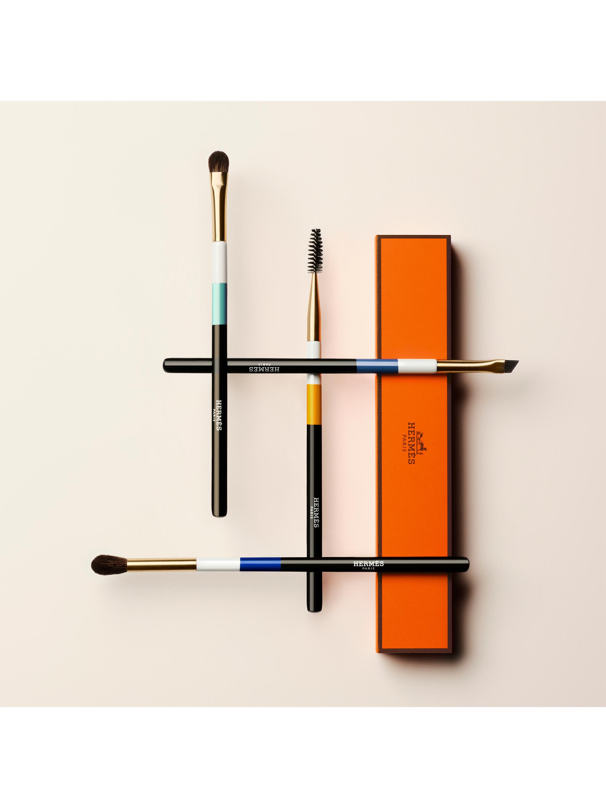 HERMÈS Les Pinceaux Hermès L'Ombreur Shader Brush | Saks Fifth Avenue
