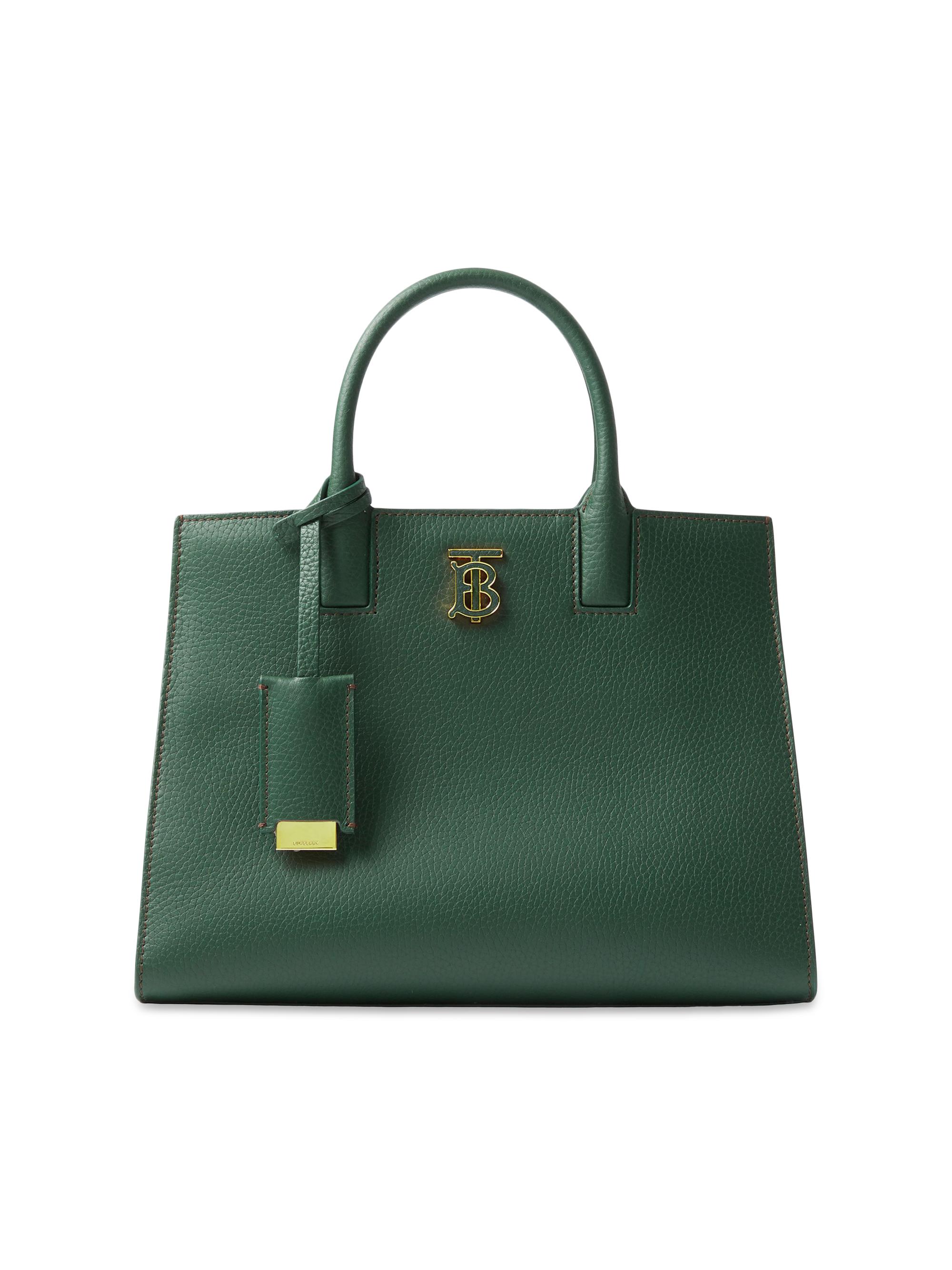 0400020139060?wid=600&hei=800&