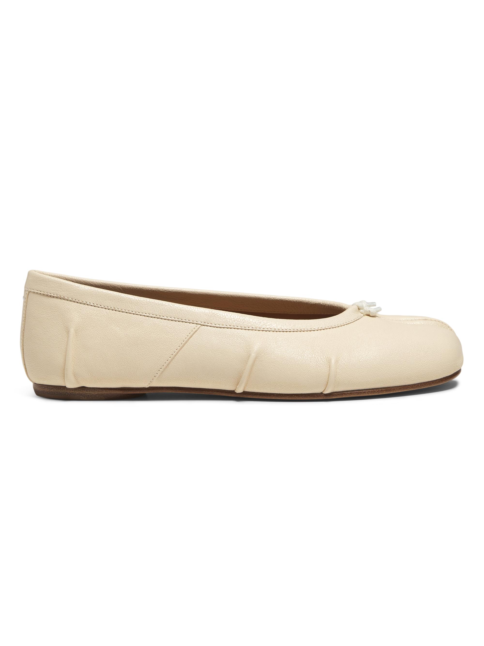 Maison Margiela Tabi Leather Ballerina Flats | Saks Fifth Avenue