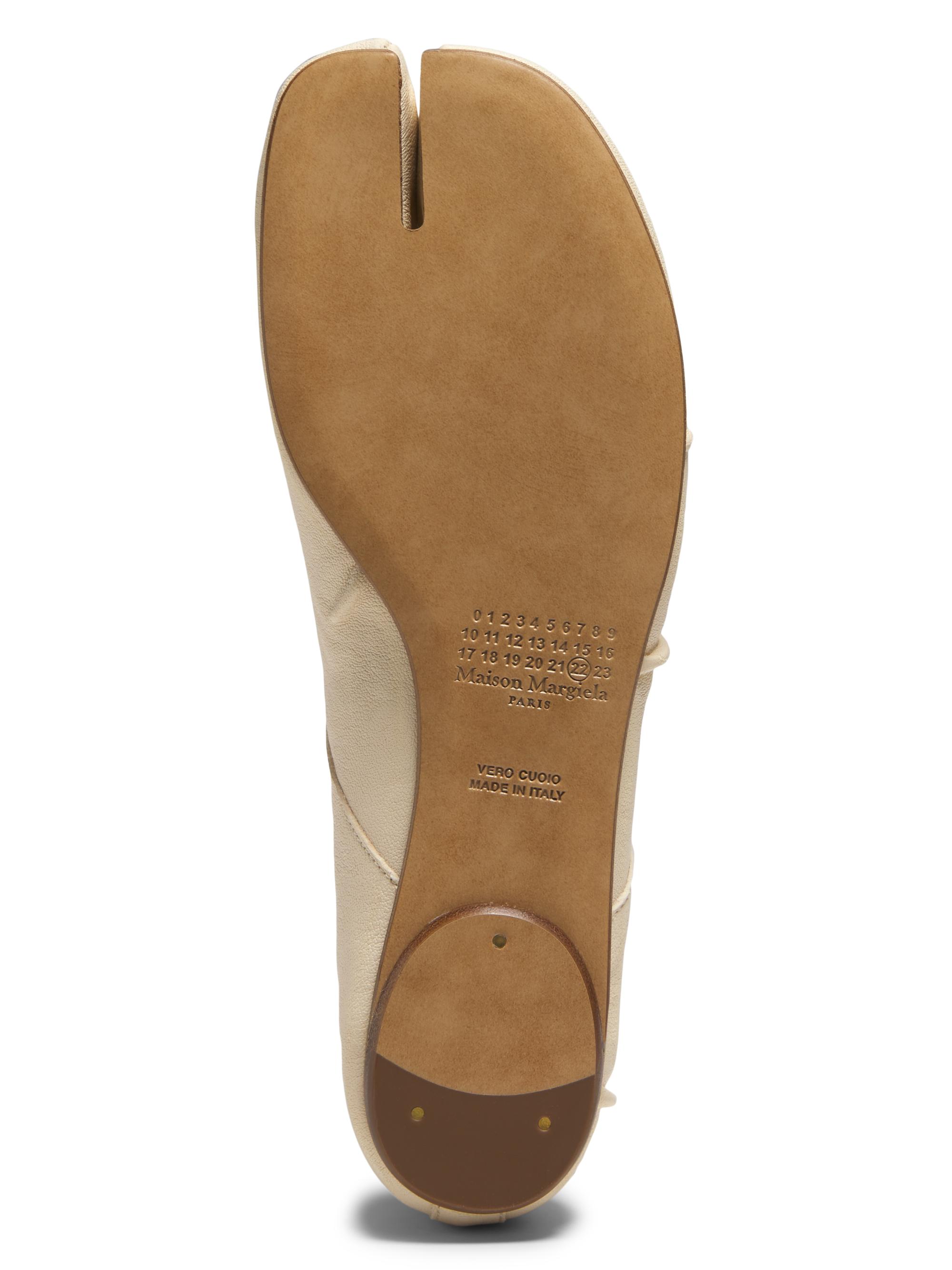 Maison Margiela Tabi Leather Ballerina Flats | Saks Fifth Avenue