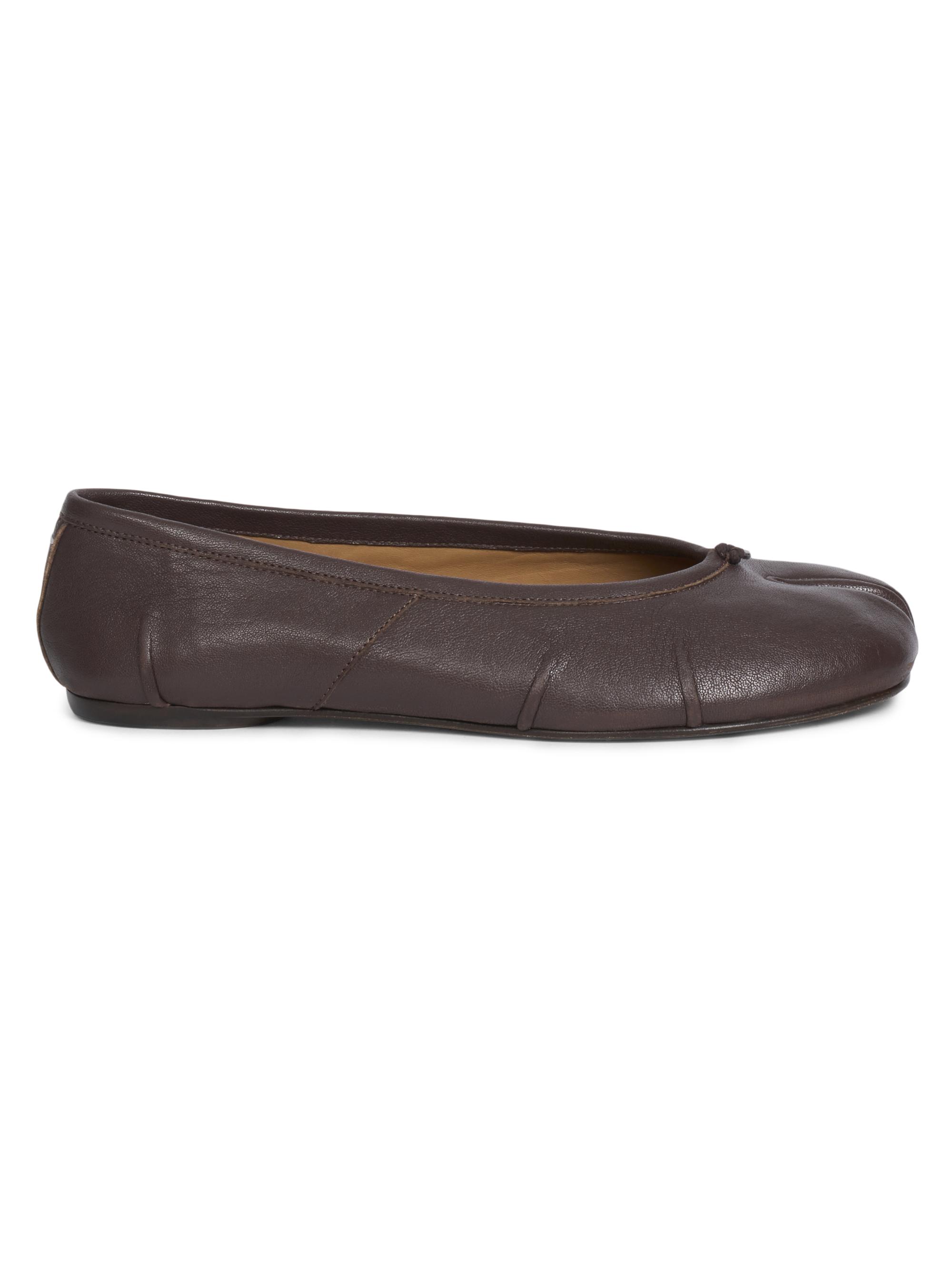 Maison Margiela Women's Tabi Leather Ballerina Flats - Moka