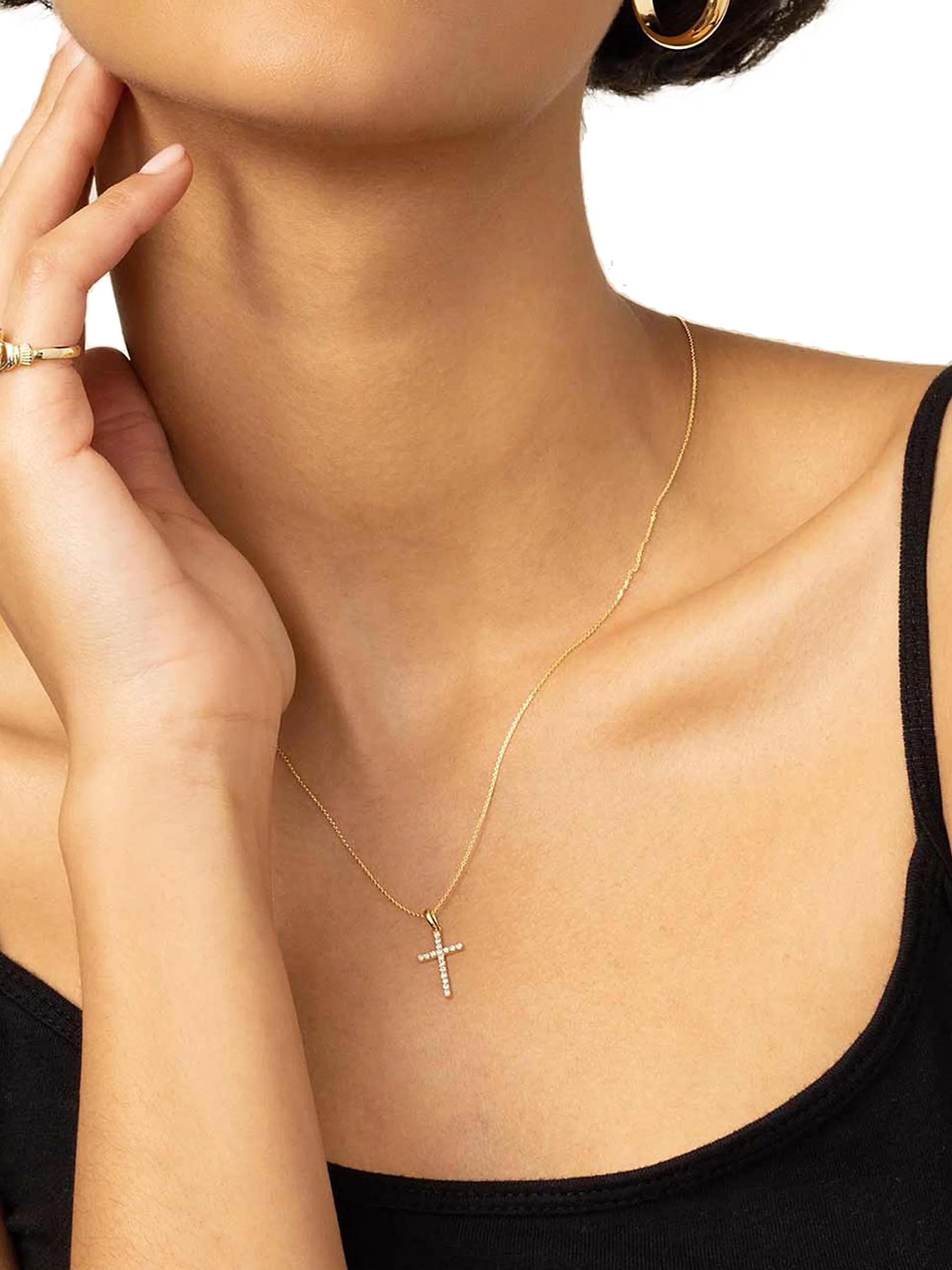 Oradina 14K Yellow Gold Faith Diamond Cross Pendant Necklace