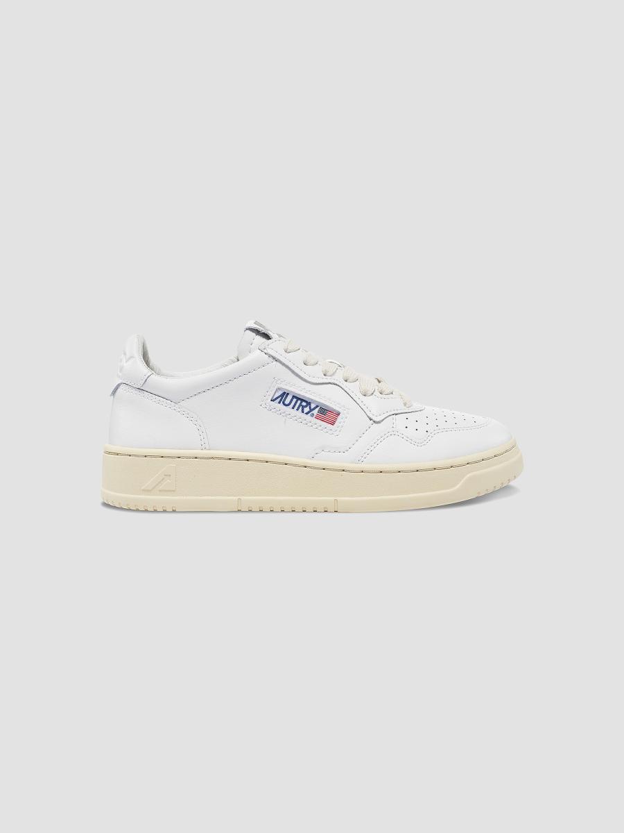 AUTRY オートリー MEDALIST LOW LEATHER 37 AUTRY Medalist Leather Low-Top Sneakers | Saks Fifth Avenue