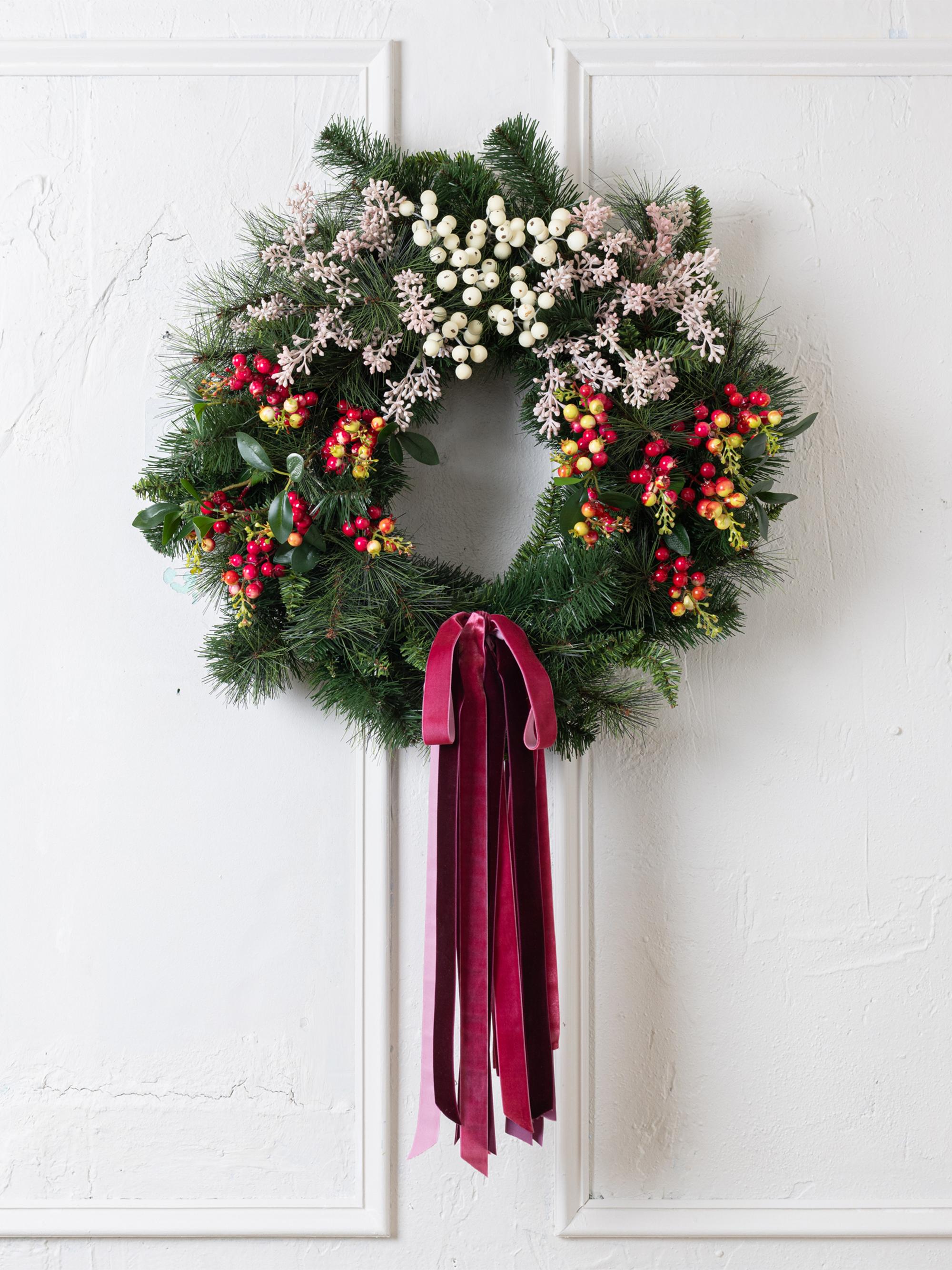CocoBella Ruby Holiday Wreath - Pink