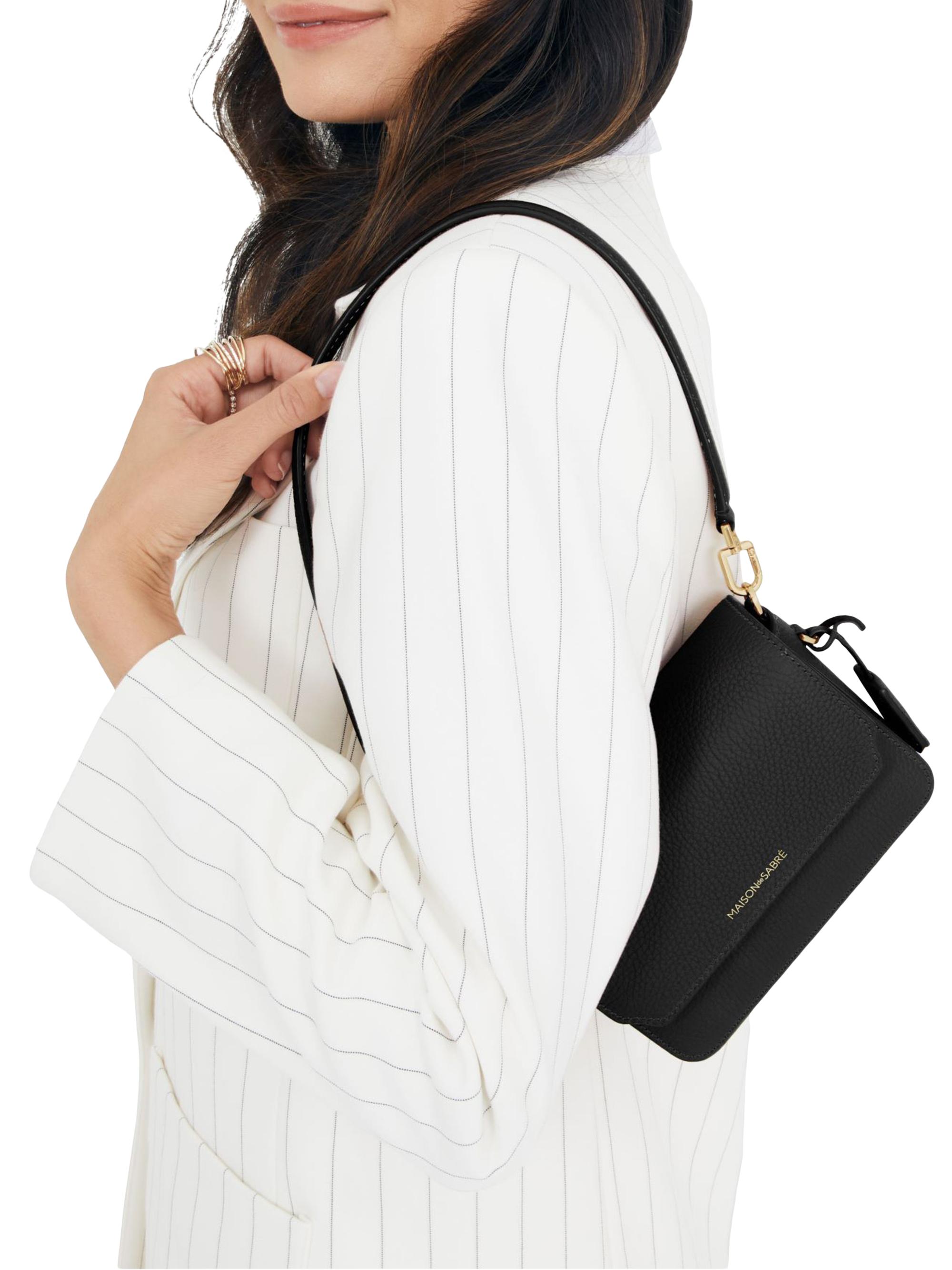 値下げ交渉可✨新品級✨MAISON de SABRÉ ブラックボディバッグ The Large Sling Bag - Black Caviar – MAISON de SABRÉ