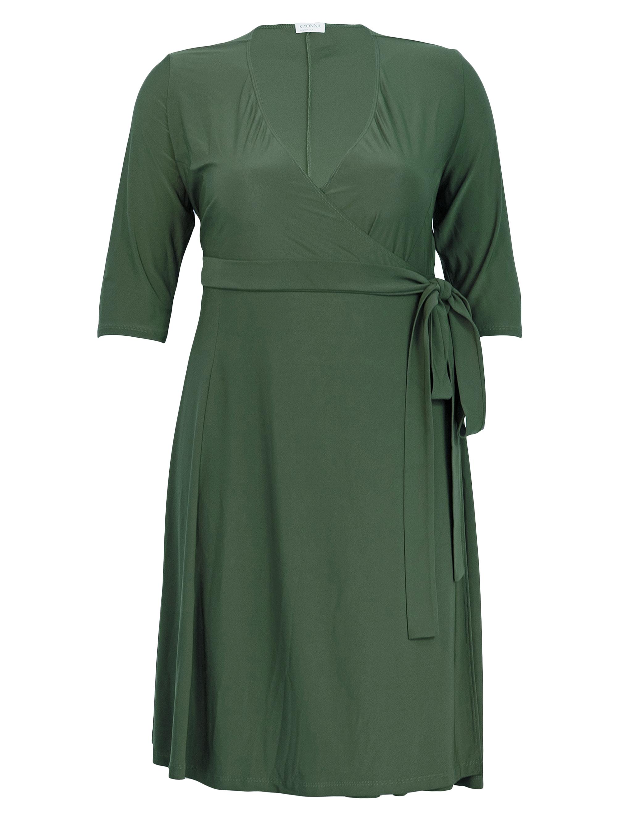 kiyonna wrap dress Women's Plus Size Gemini Dress, 4X Total length measures 44 Made with love in the USA Kiyonna Plus Size Palermo Lace