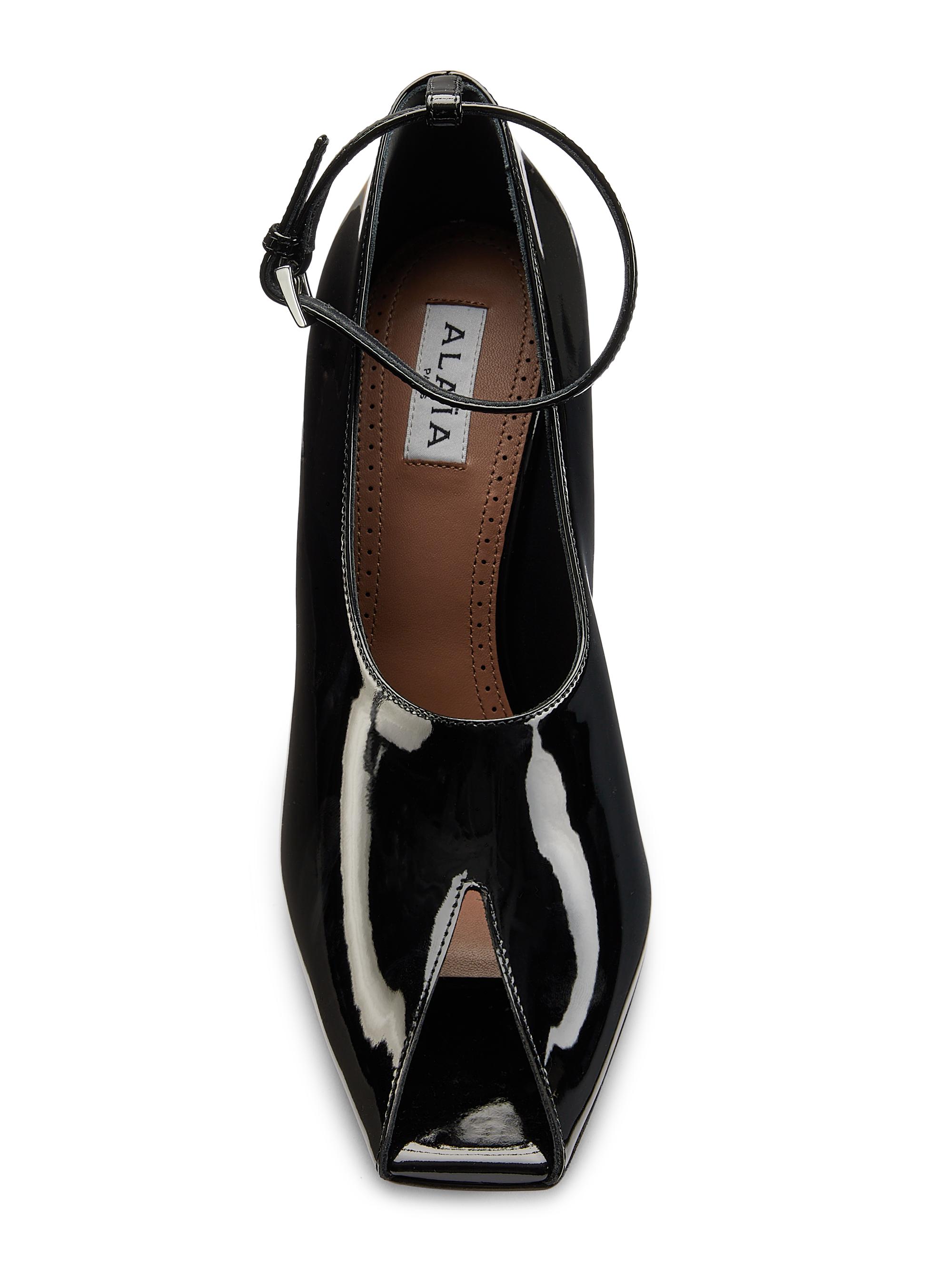 Alaïa Square Toe Leather Pumps | Saks Fifth Avenue