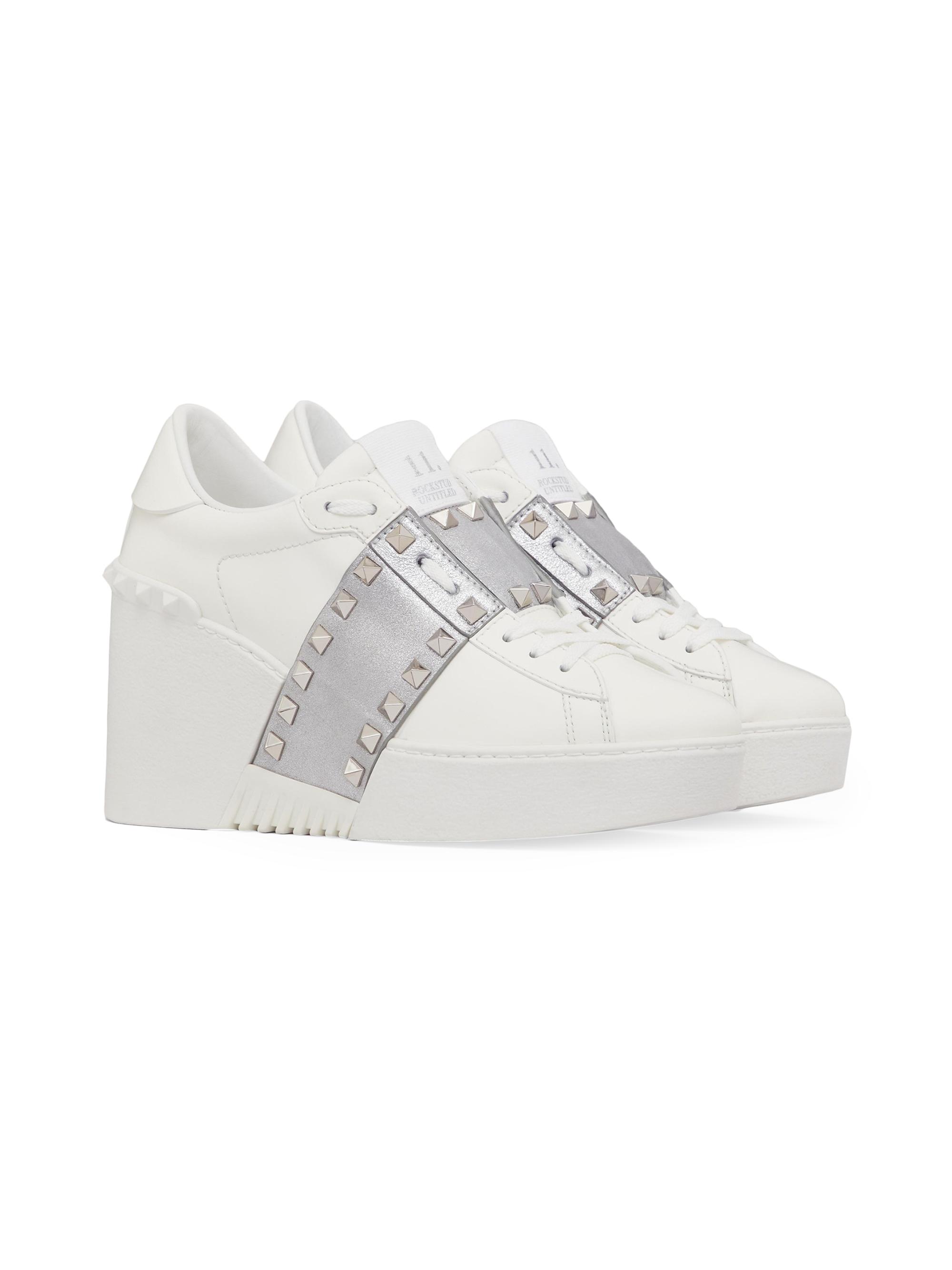 valentino オープンディスコ カーフスキン ウェッジスニーカー85MM Valentino Garavani Open Disco Wedge Sneakers in Calfskin