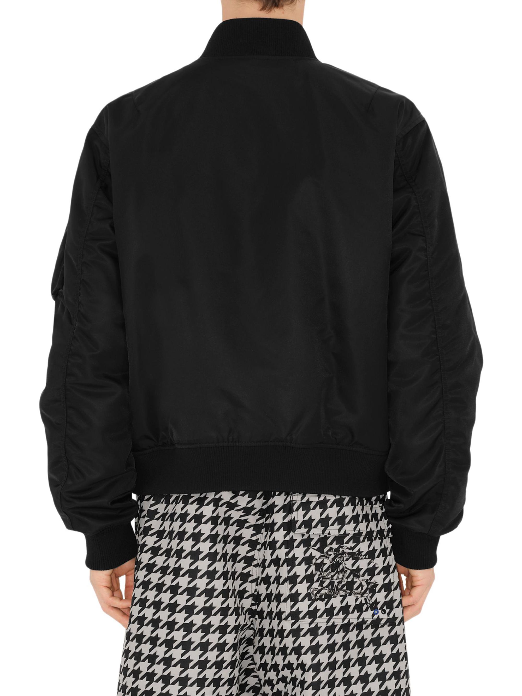 BURBERRY LONDON ブルゾン サイズ 40 クロ T25042903 BURBERRY LONDON ブルゾン サイズ 40 クロ T25042903 BURBERRY LONDON