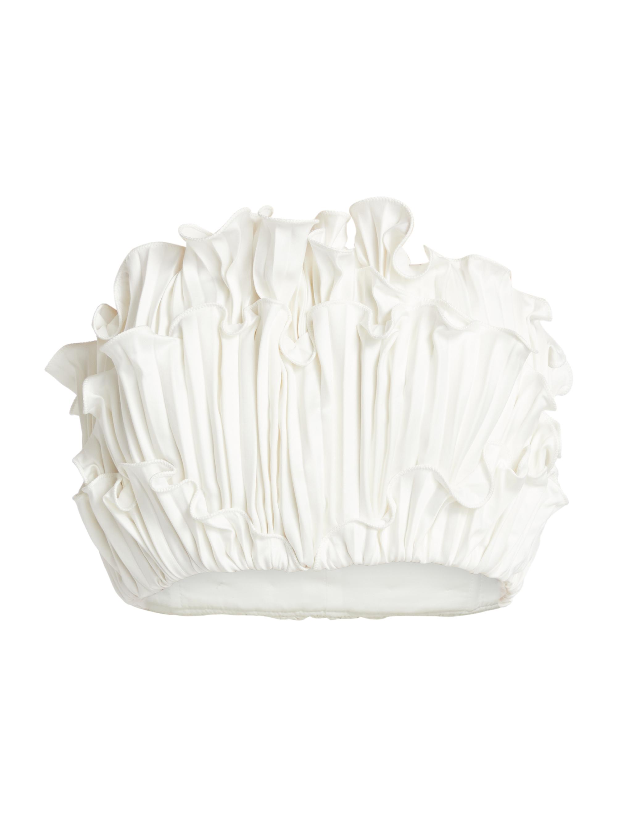 Amur Women's Averi Scallop Crop Top -