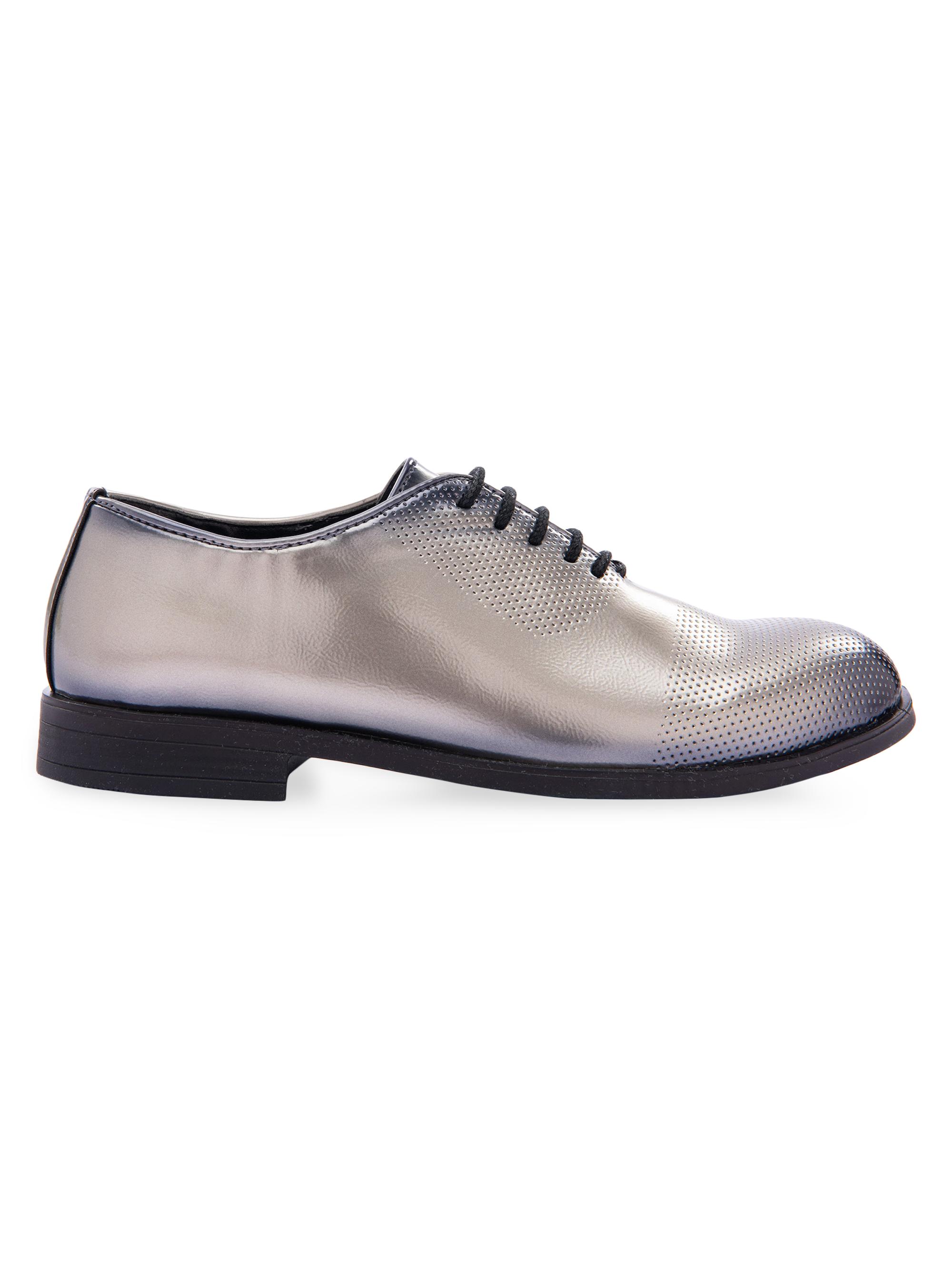 Moustache Little Boy's & Boy's Closed Lace Perforated Dress Shoes - Platinum 9 (Toddler)